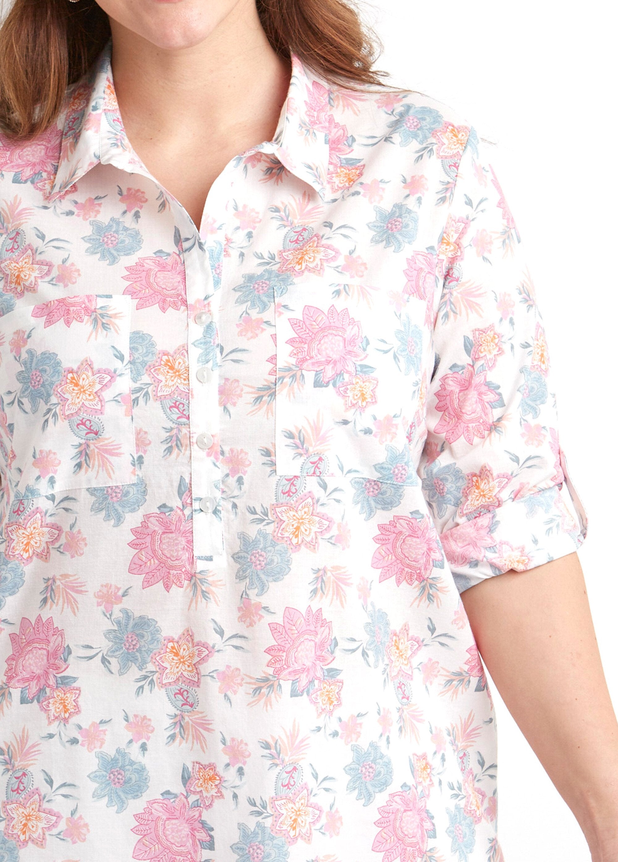 Long_button-down_cotton_blouse_with_floral_print_Pink_print_DE1_curvy