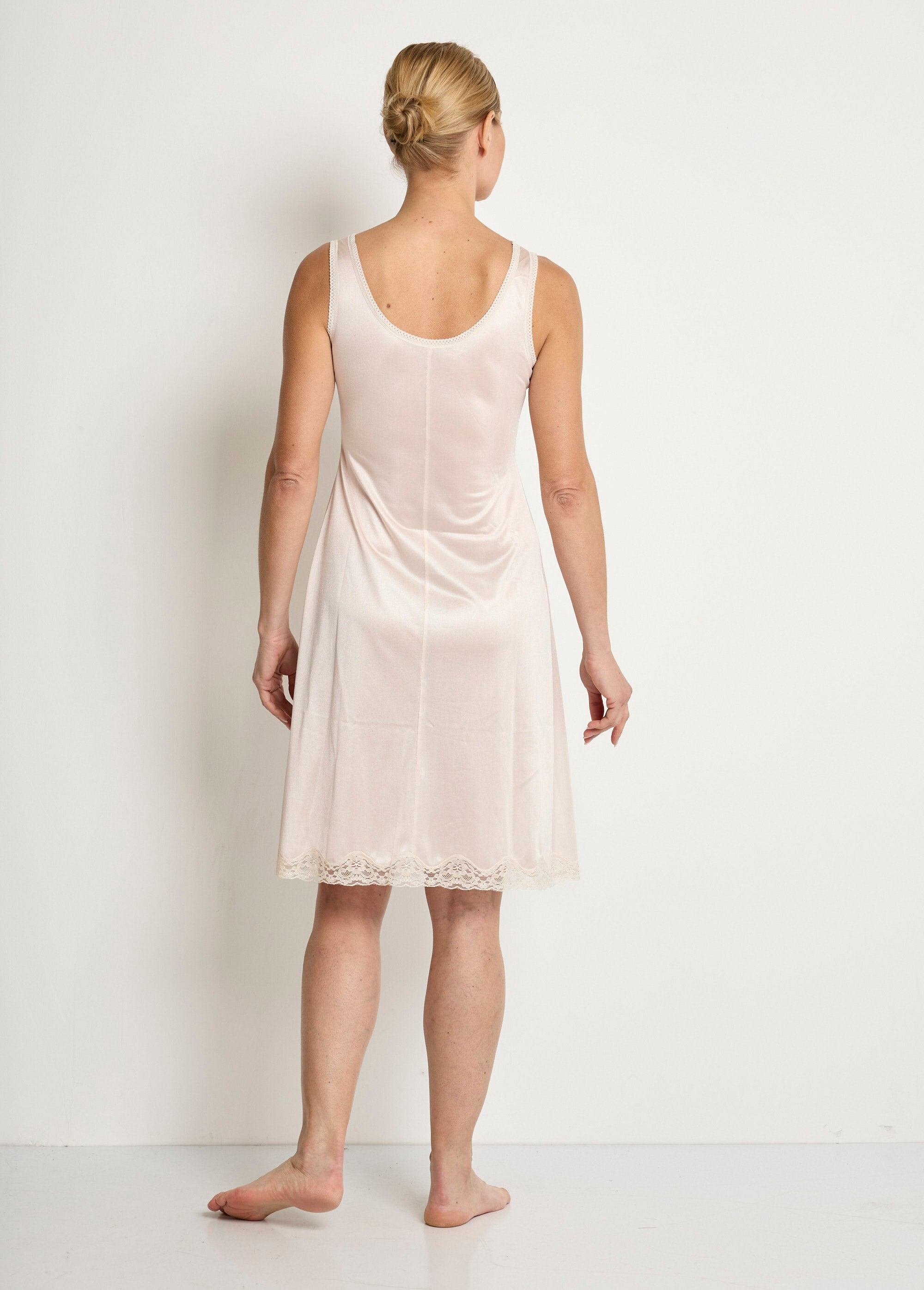 Antistatic_Calais_lace_slip_dress_Pink_DO1_slim