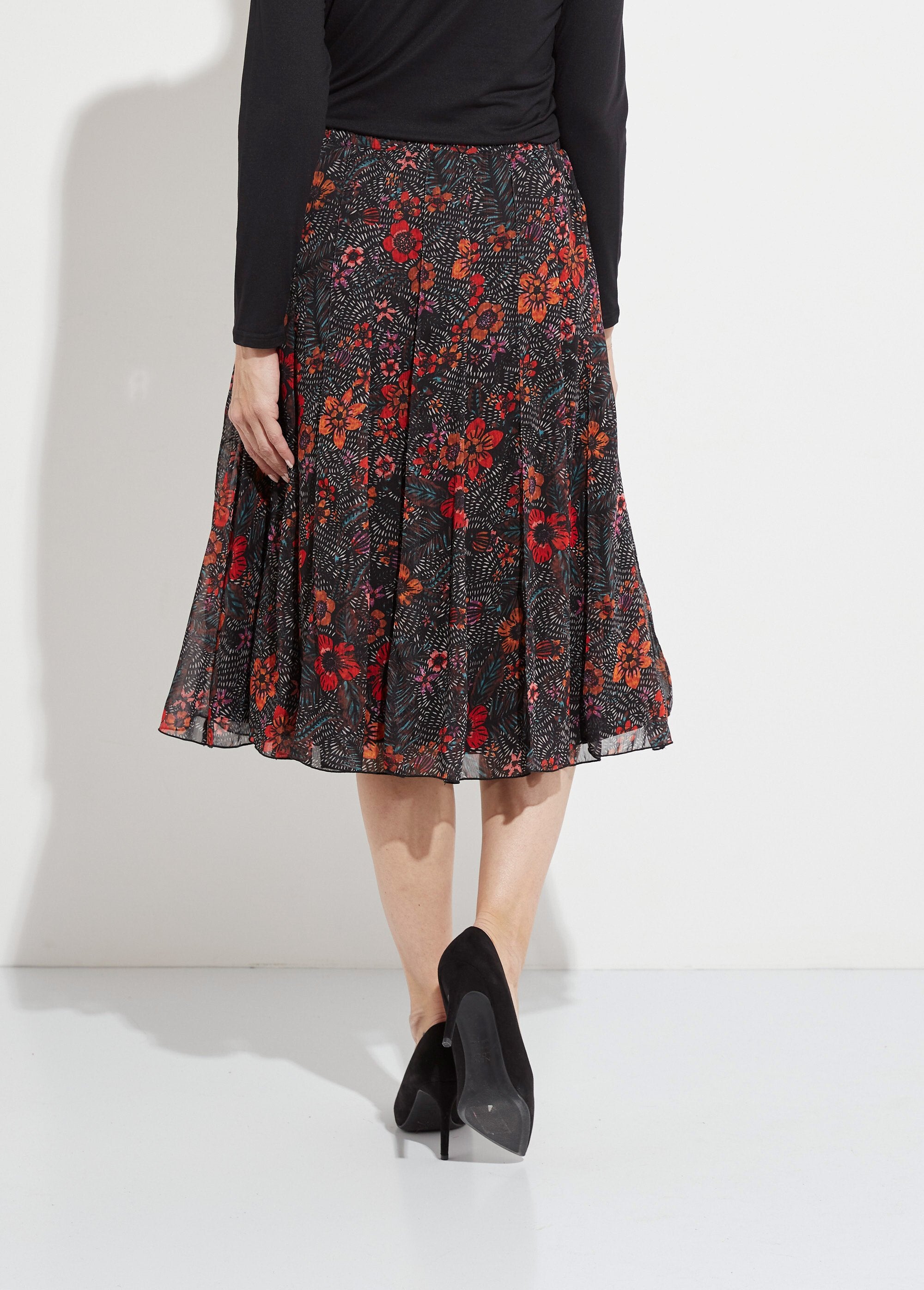 Long_flared_skirt_in_floral_voile_Black_and_red_DO1_slim