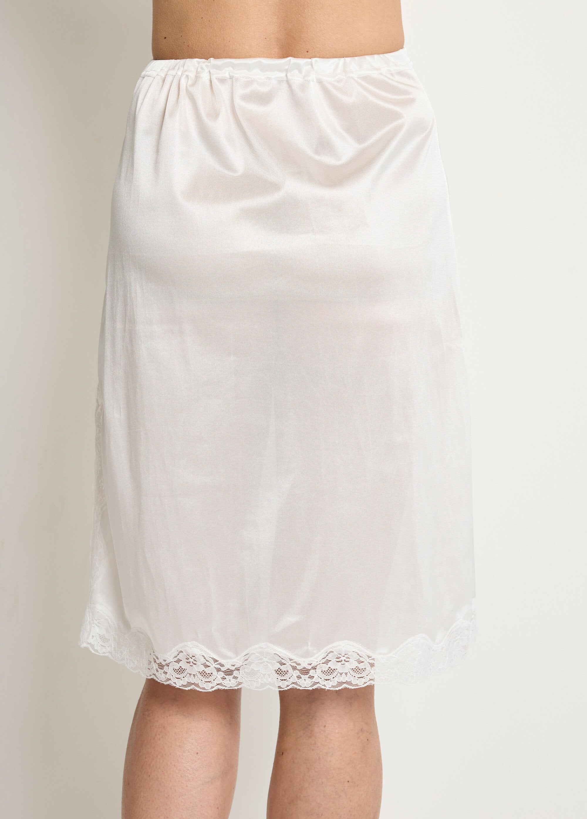 Anti-static_satin_lace_petticoat_White_DO1_slim