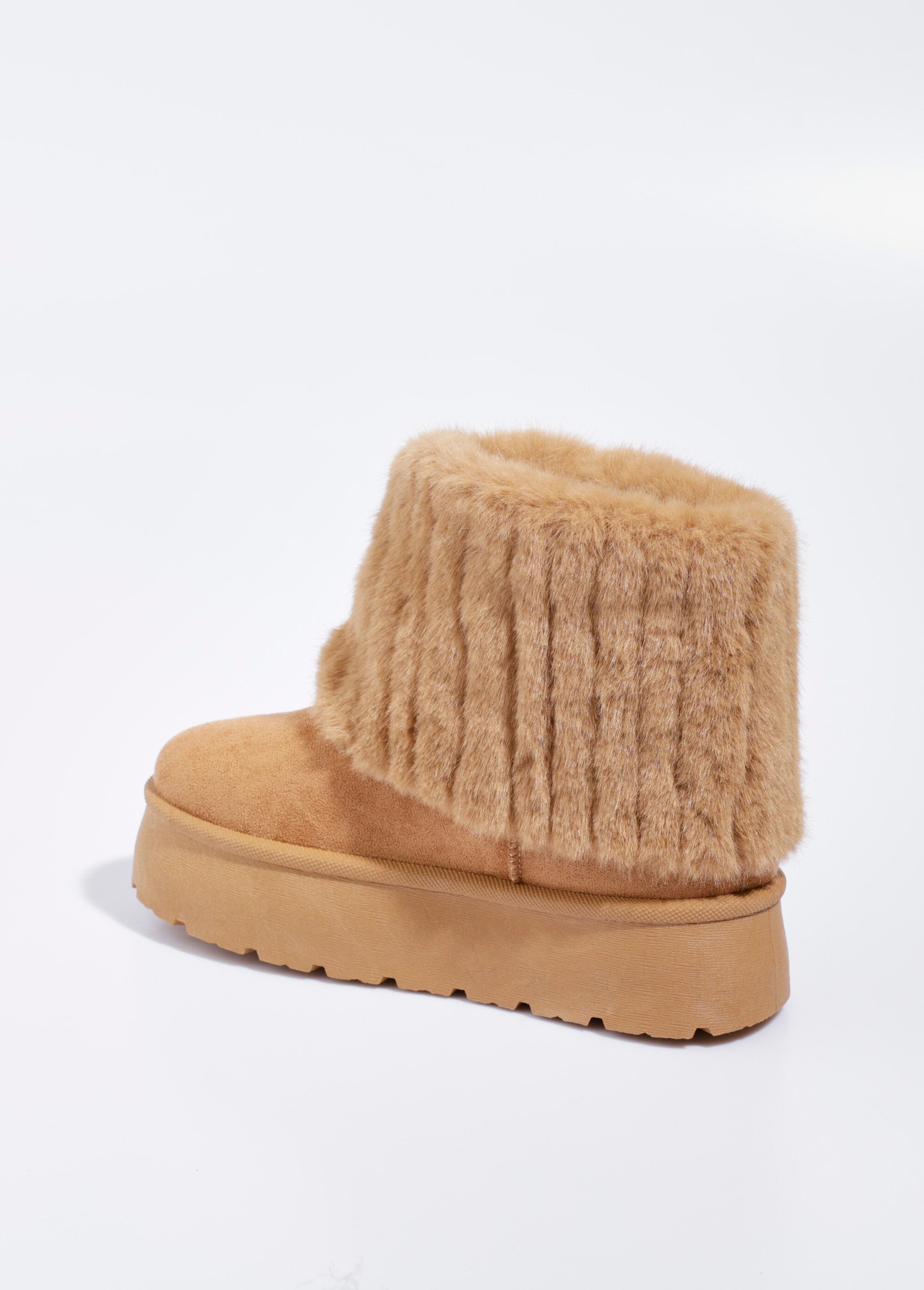 Faux_fur_wedge_boots_camel_DO1_slim