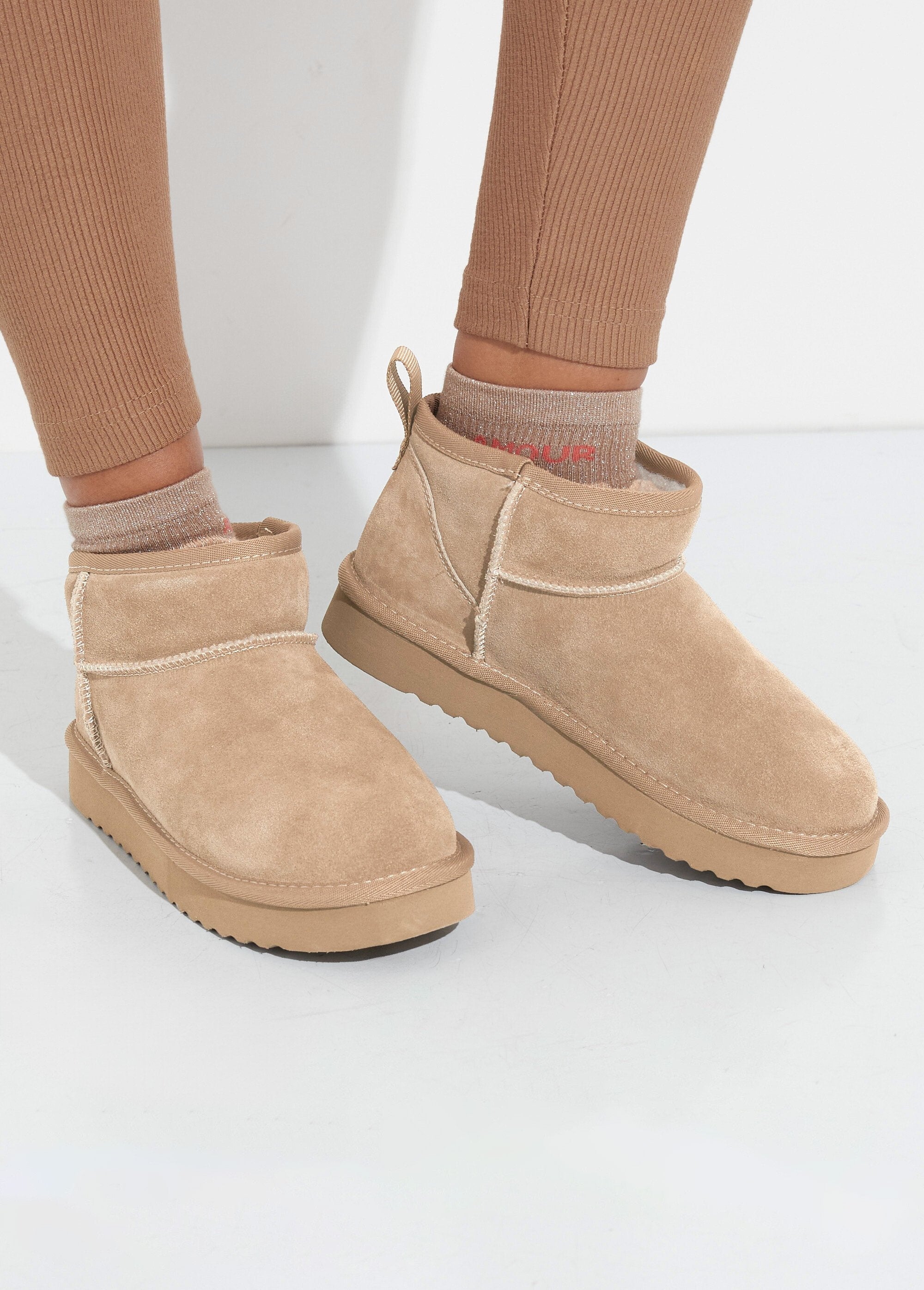 Low_fur-lined_boots_with_wedge_sole_Mole_SF1_slim