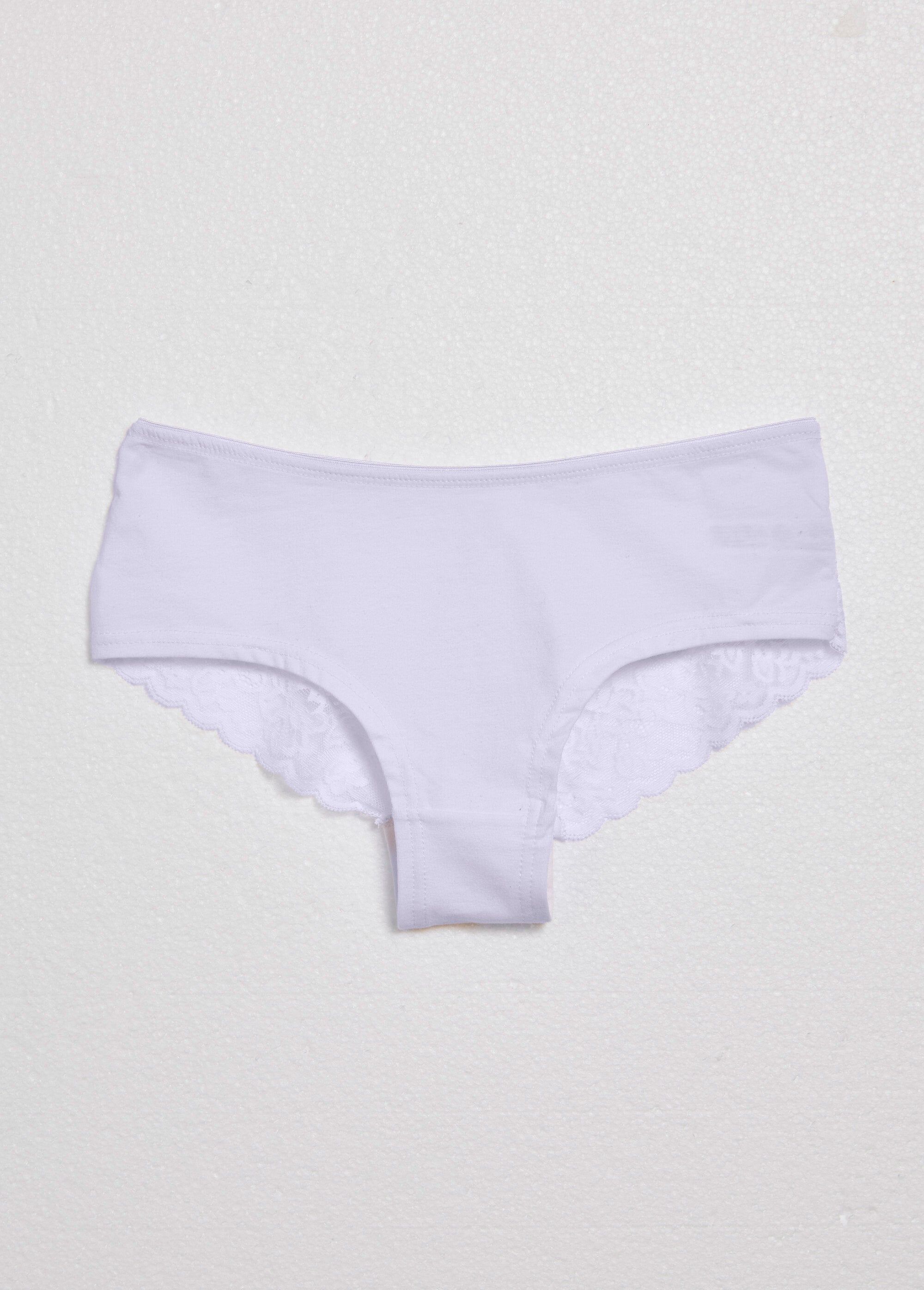 Cotton_shorty_with_lace_back_Assorted_white_DE2_slim