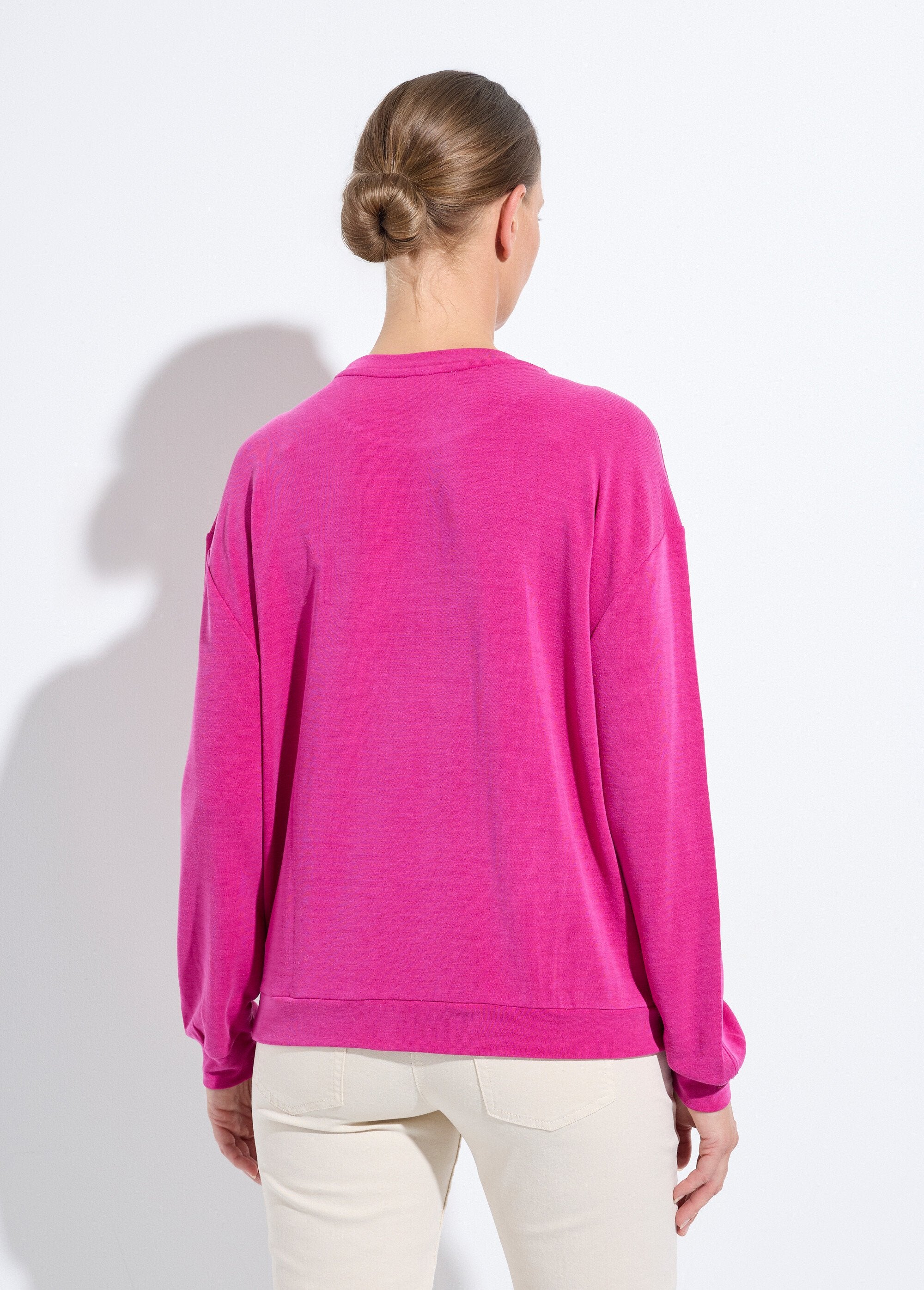 Embroidered_fleece_box_volume_sweatshirt_with_shiny_detail_Cassis_DO1_slim