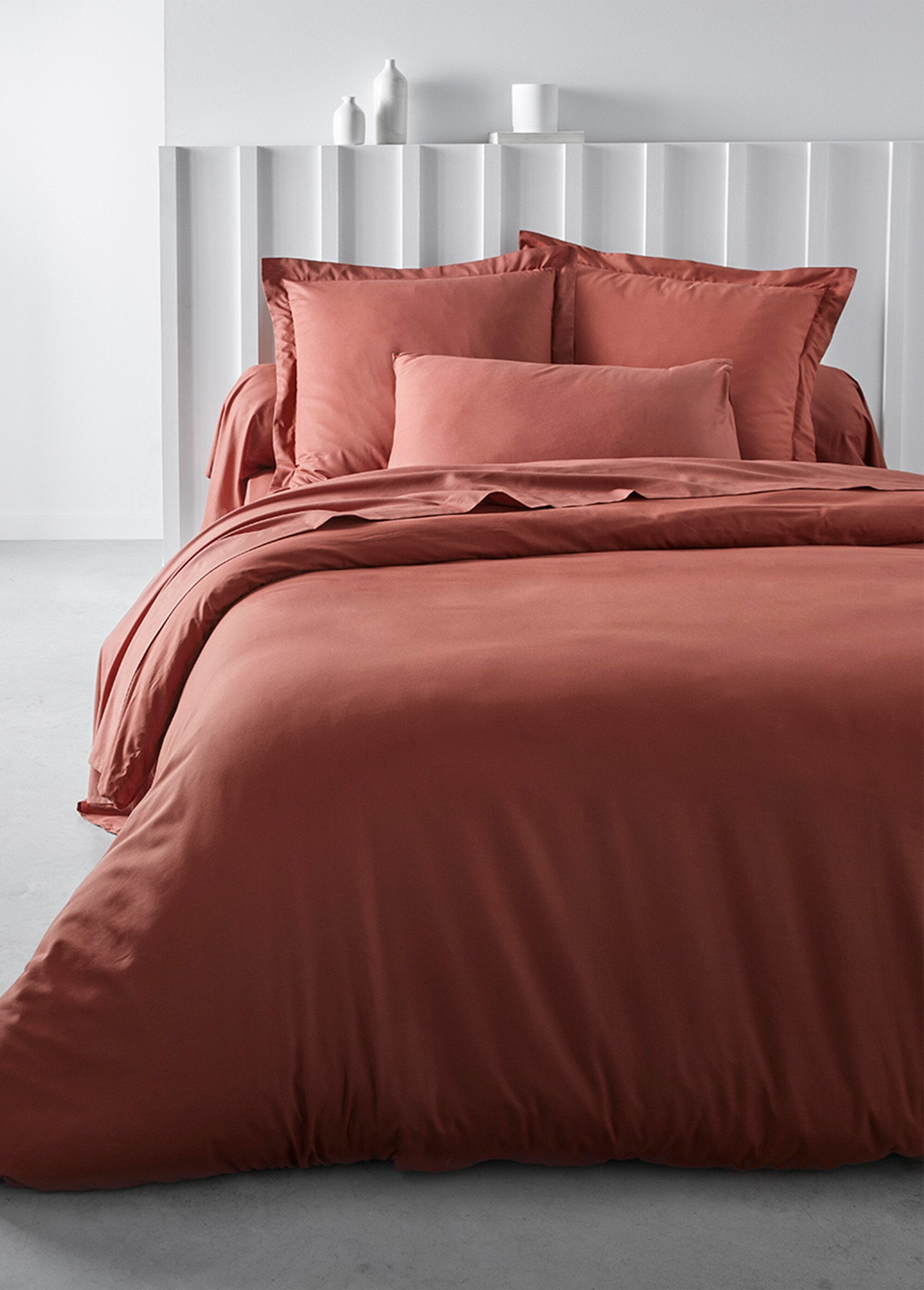 Plain_cotton_pillowcase_Terracotta_SF1_slim