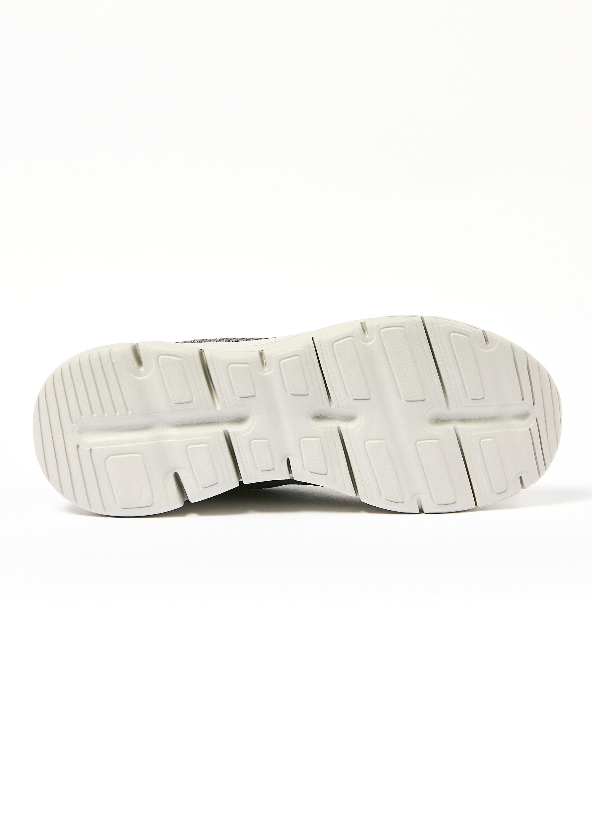 Mesh_dad_shoes_sneakers_Gray_UN1_slim