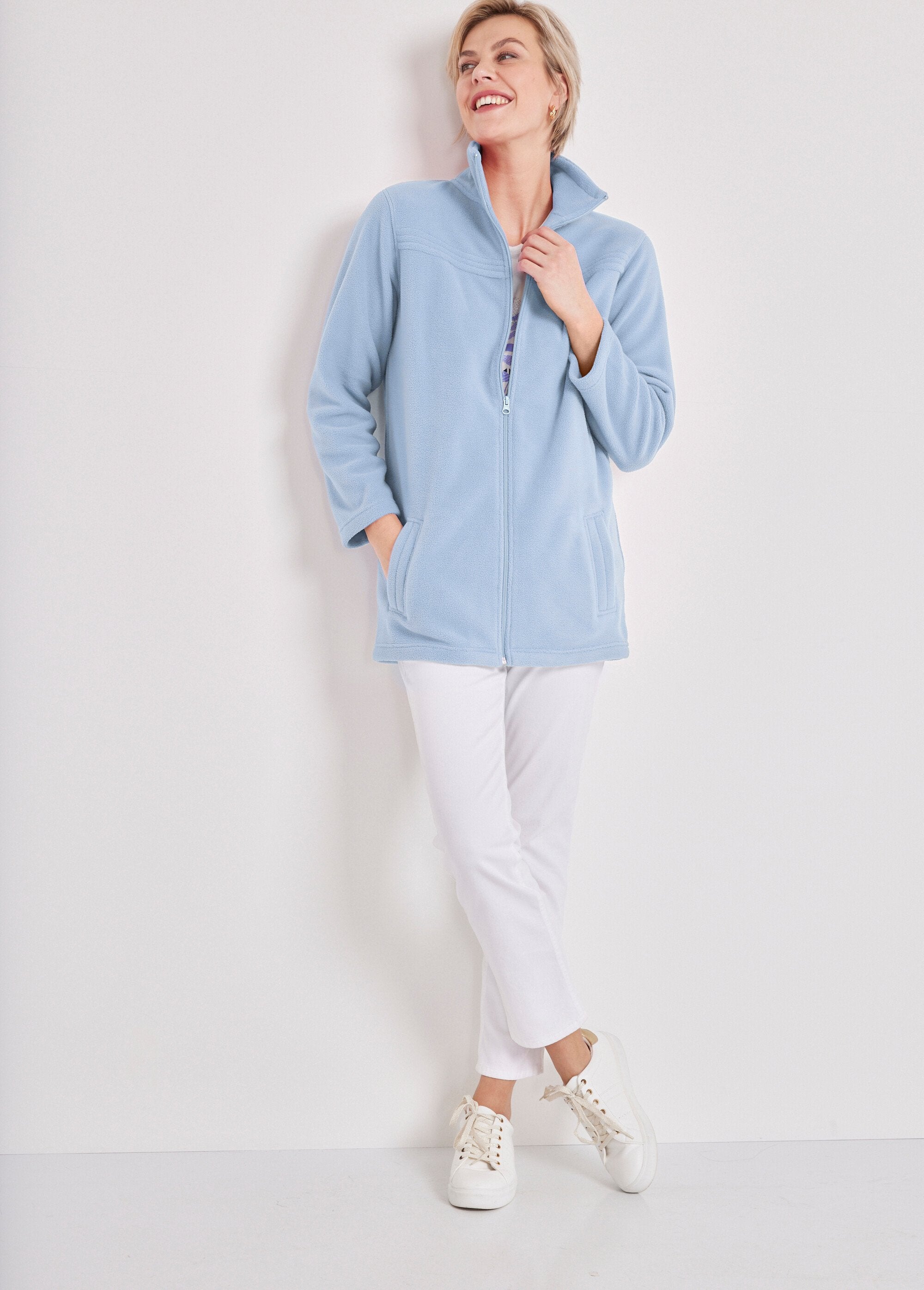 Long-sleeved_zipped_fleece_jacket_Sky_blue_SF1_slim