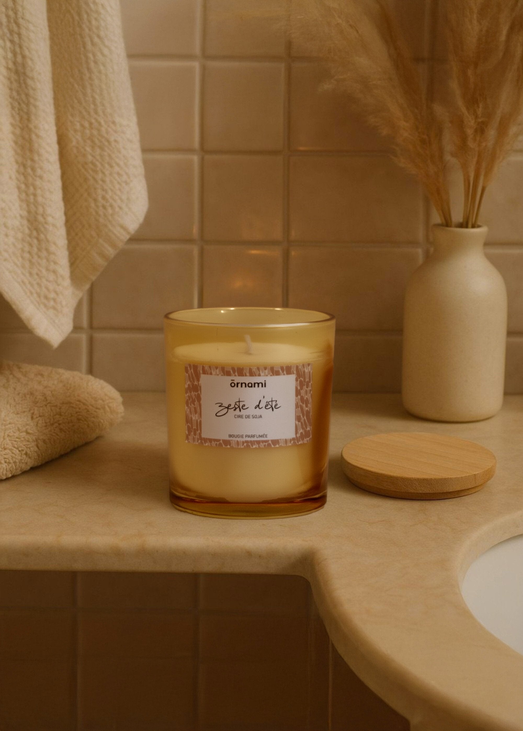 Scented_candle_in_a_glass_jar_with_a_lid_YELLOW_SF1_slim