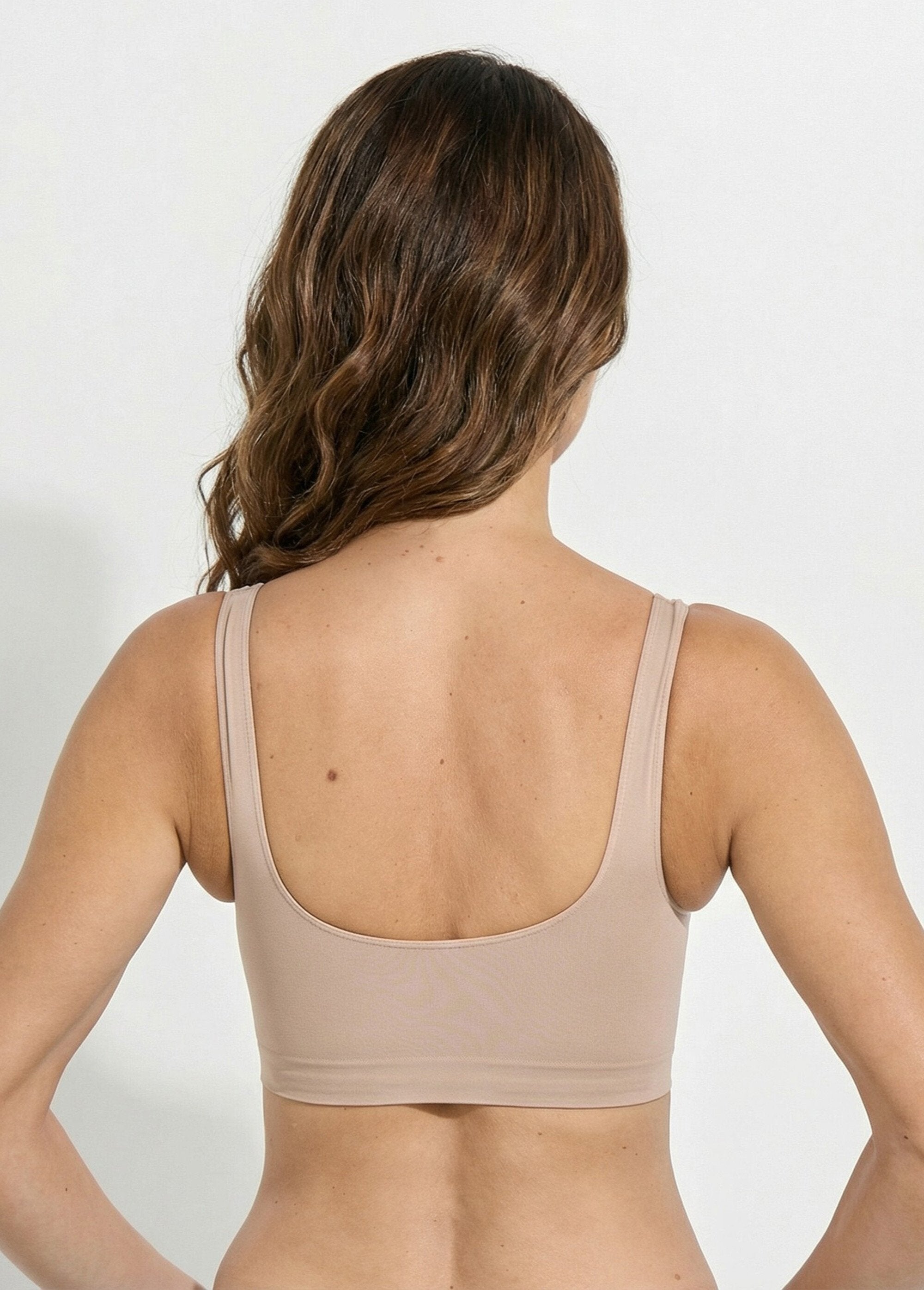 Stretch_bra_with_no_front_seams_Beige_DO1_slim