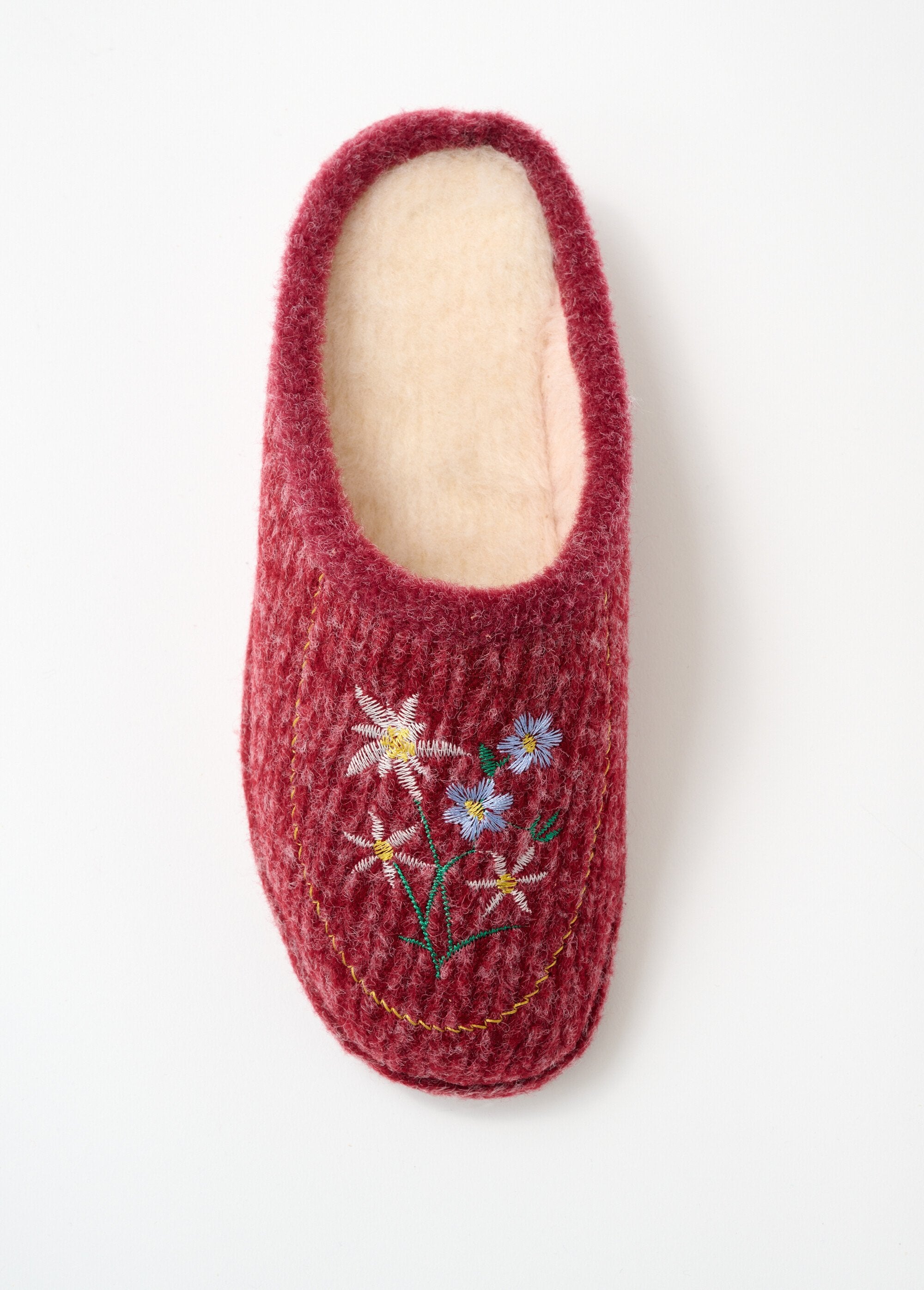 Comfort_width_embroidered_mule_slippers_Bordeaux_OV1_slim