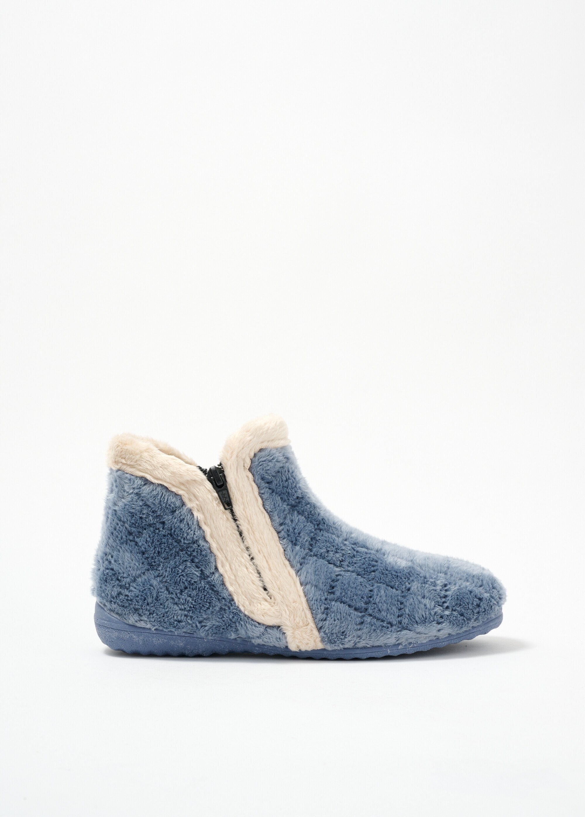 Warm_comfort_width_booties_Sky_blue_DR1_slim