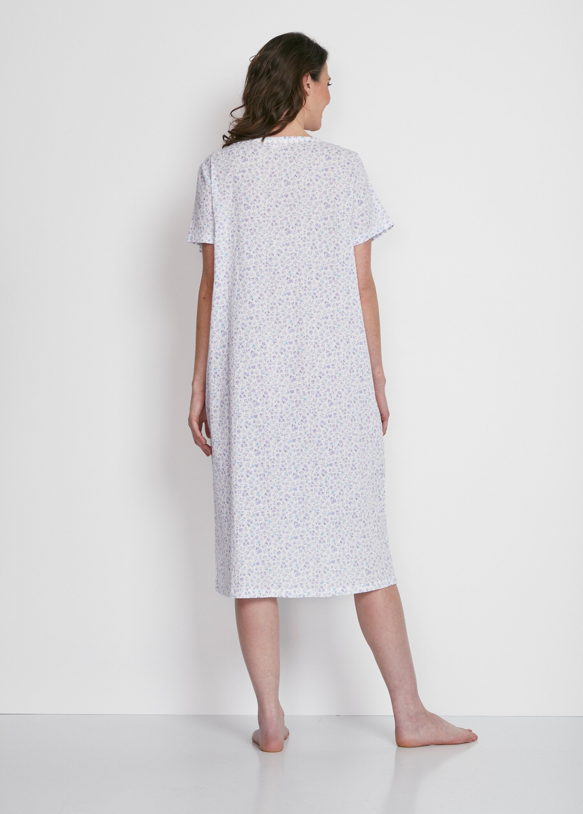 Fancy_guipure_floral_nightgown_Lilac_and_blue_DO1_slim