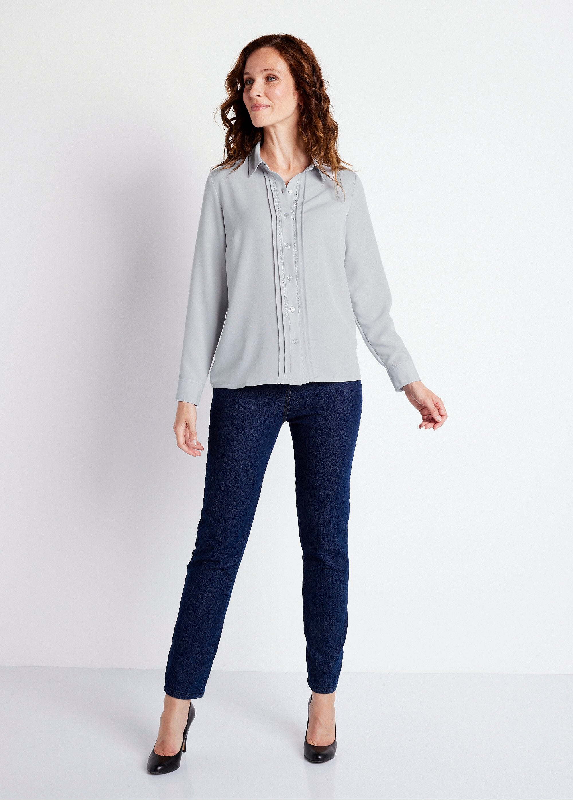 Plain_buttoned_long_rhinestone_blouse_with_shirt_collar_Money_SF1_slim