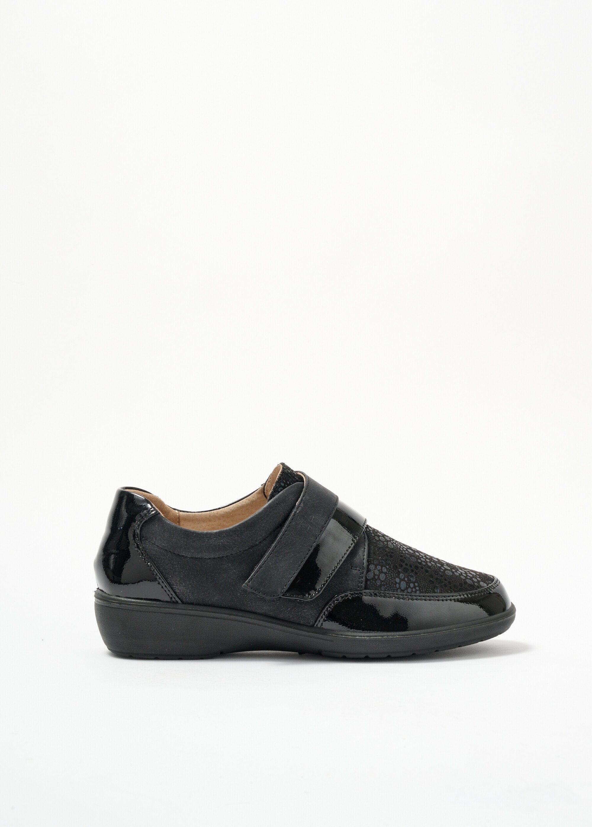 Black_velcro_comfort_width_derbies_Black_DR1_slim