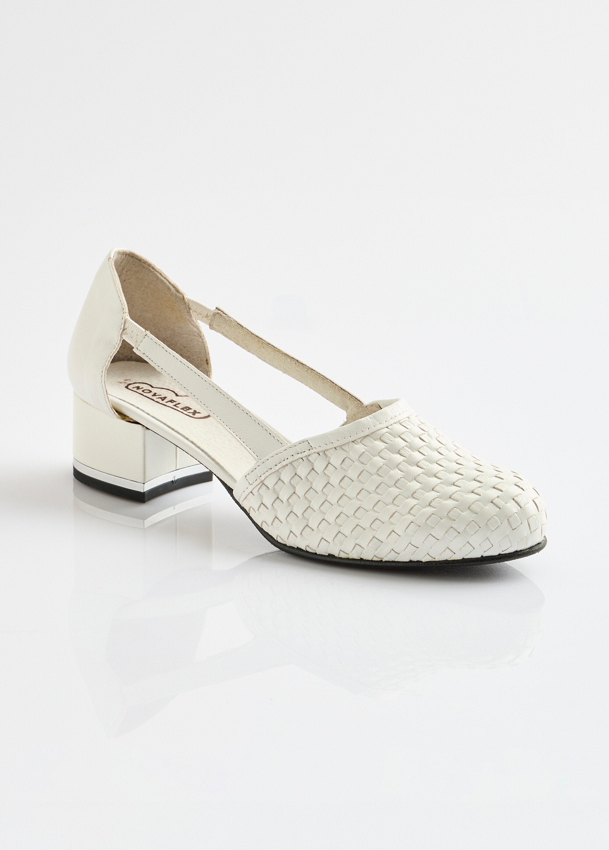 Leather_heeled_pumps_White_FA1_slim