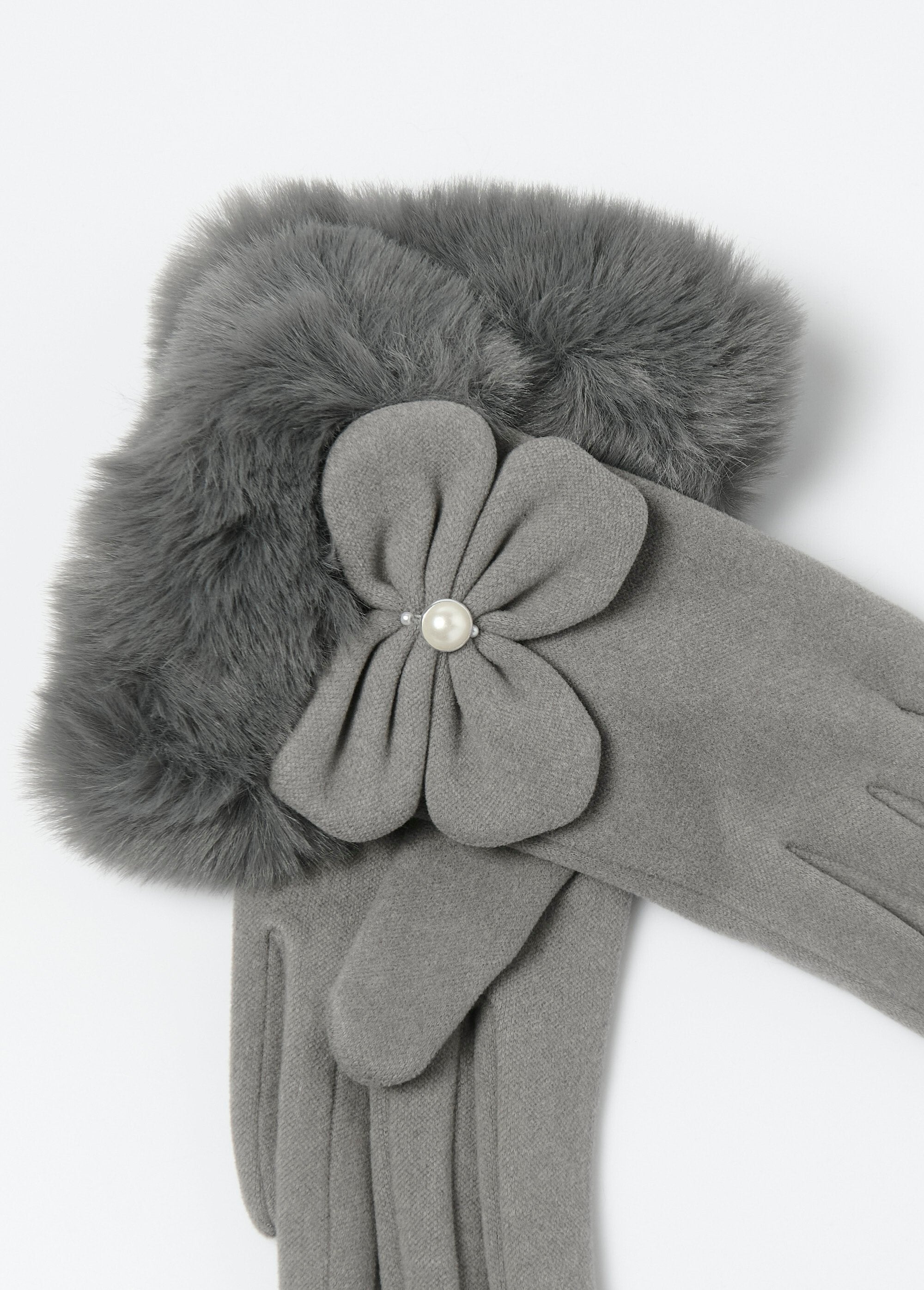 Gloves_with_textile_imitation_fur_trim_Pearl_flower_gloves_DE1_slim