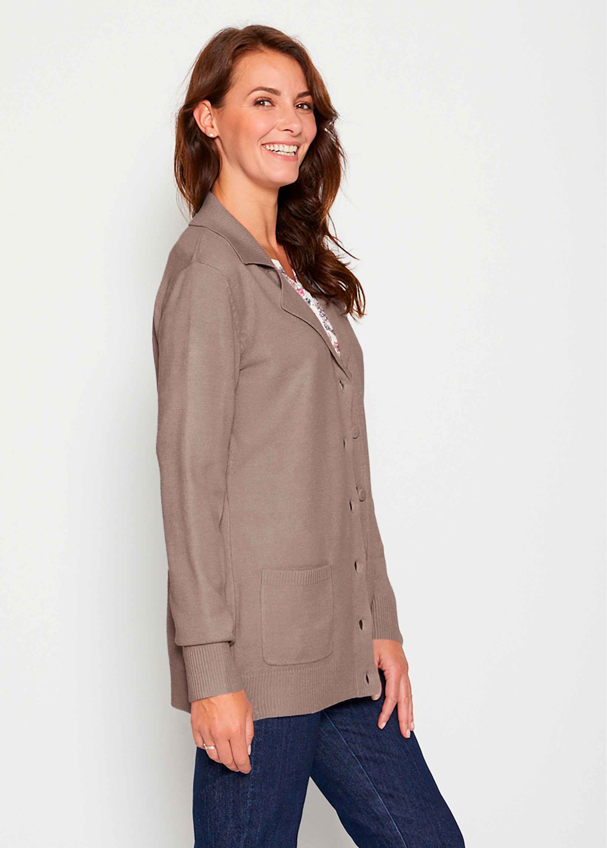 Mid-length_buttoned_cardigan_with_tailored_collar_Mole_DR1_slim