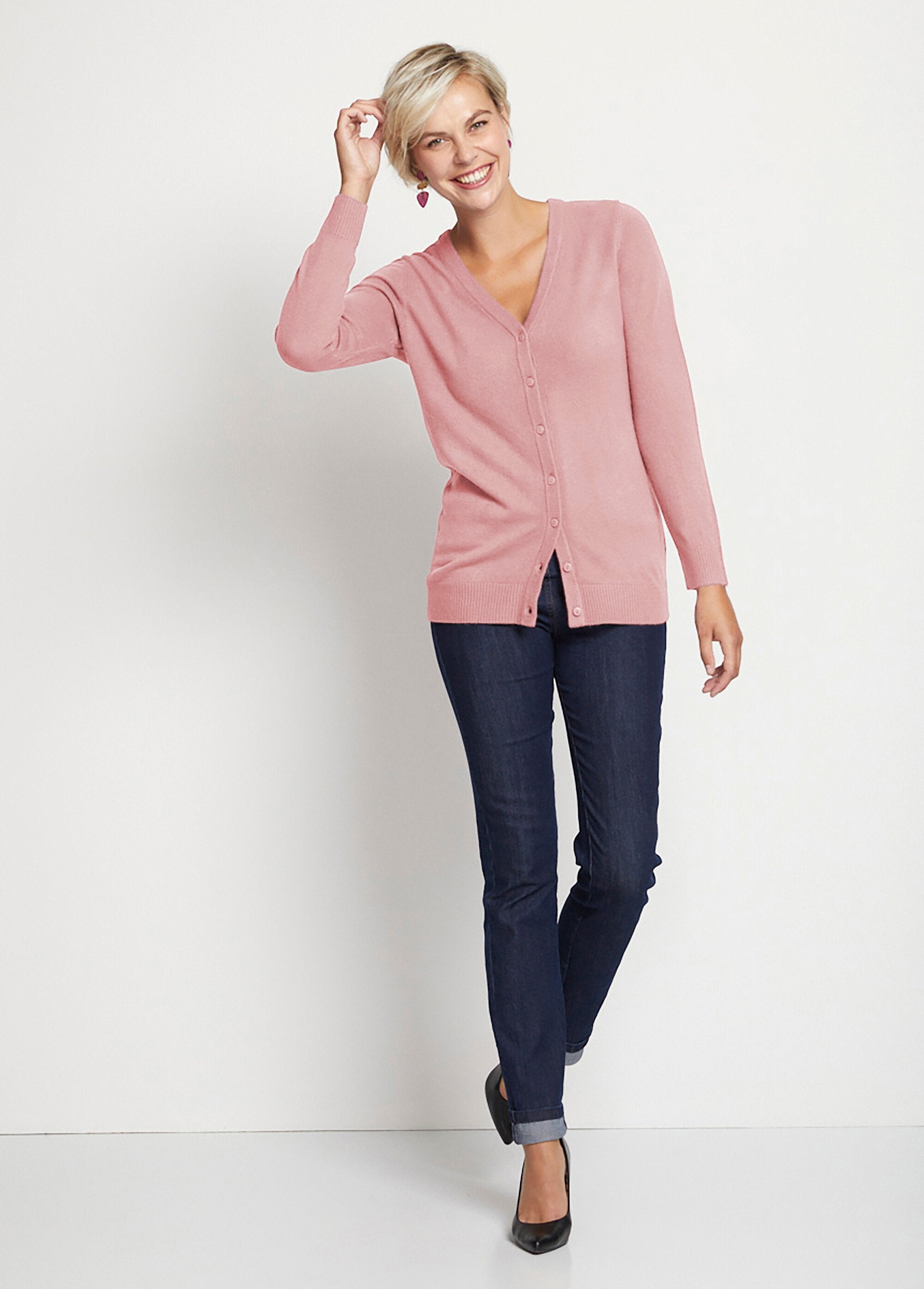 Mid-length_soft_knit_buttoned_cardigan_Pink_SF1_slim