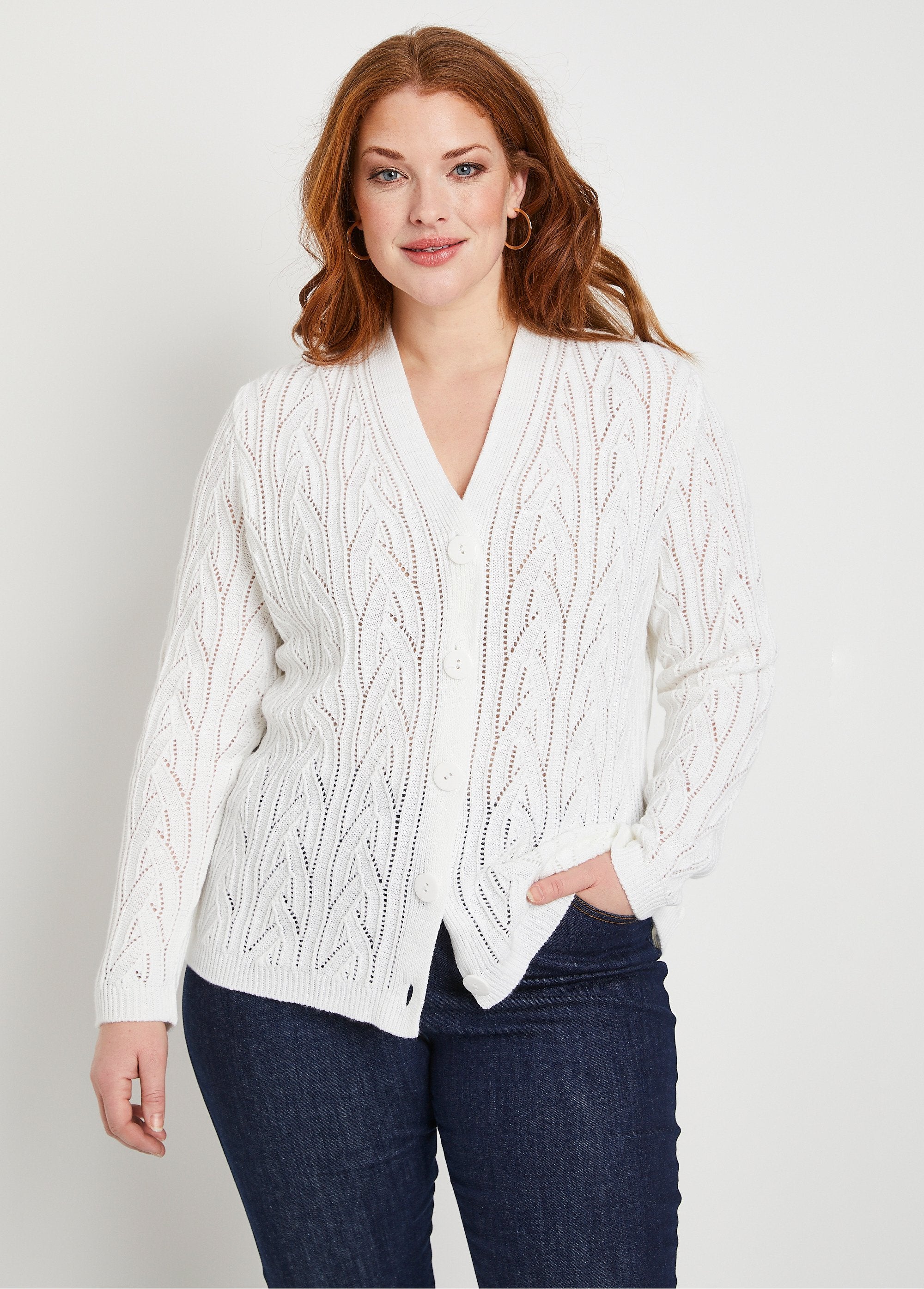 Short_buttoned_openwork_cardigan_White_FA1_curvy