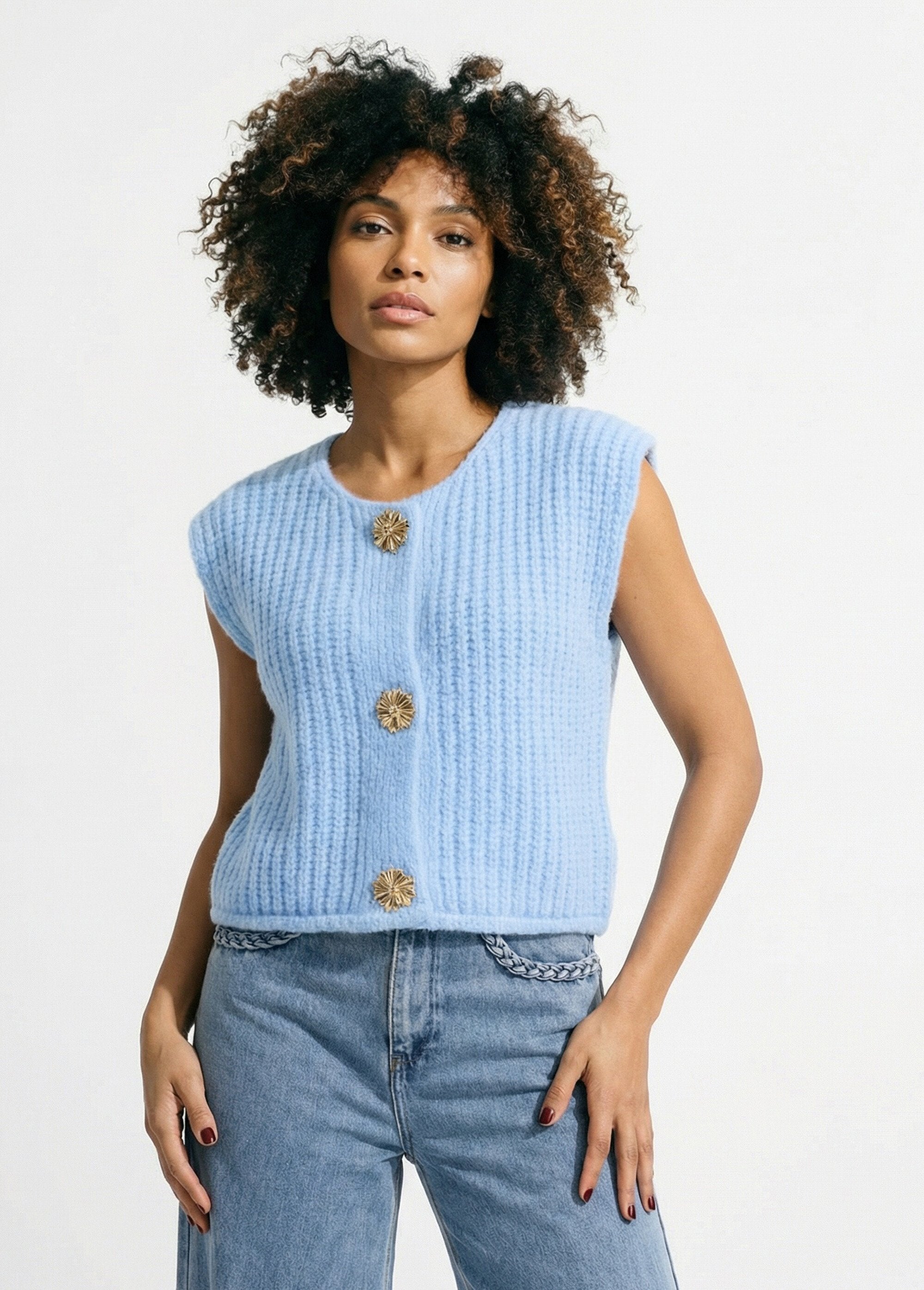 Gilet_sans_manches_avec_boutons_bijoux_Ciel_FA1_slim