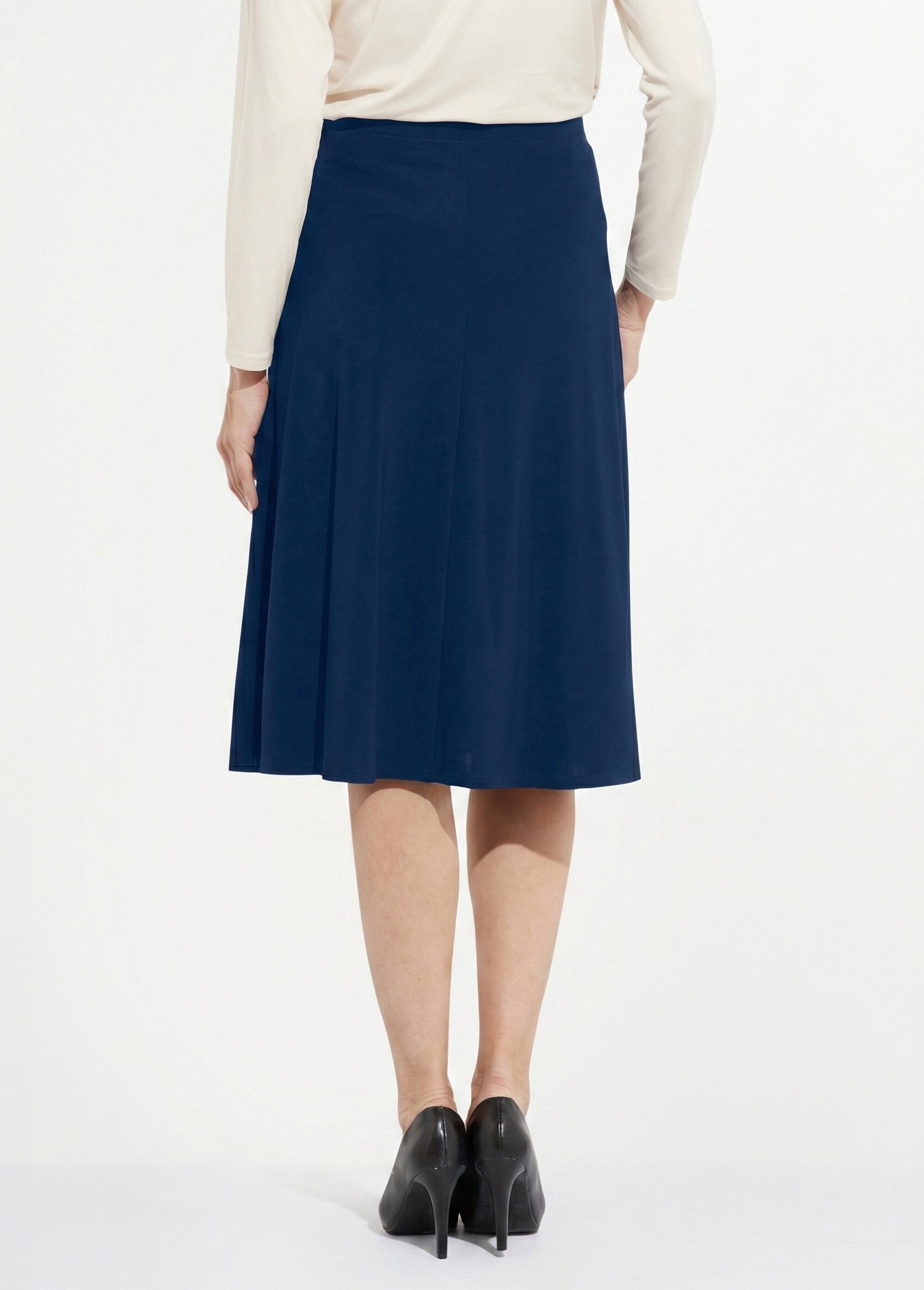 Mid-length_plain_knit_flared_skirt_with_bridge_Marine_DO1_slim