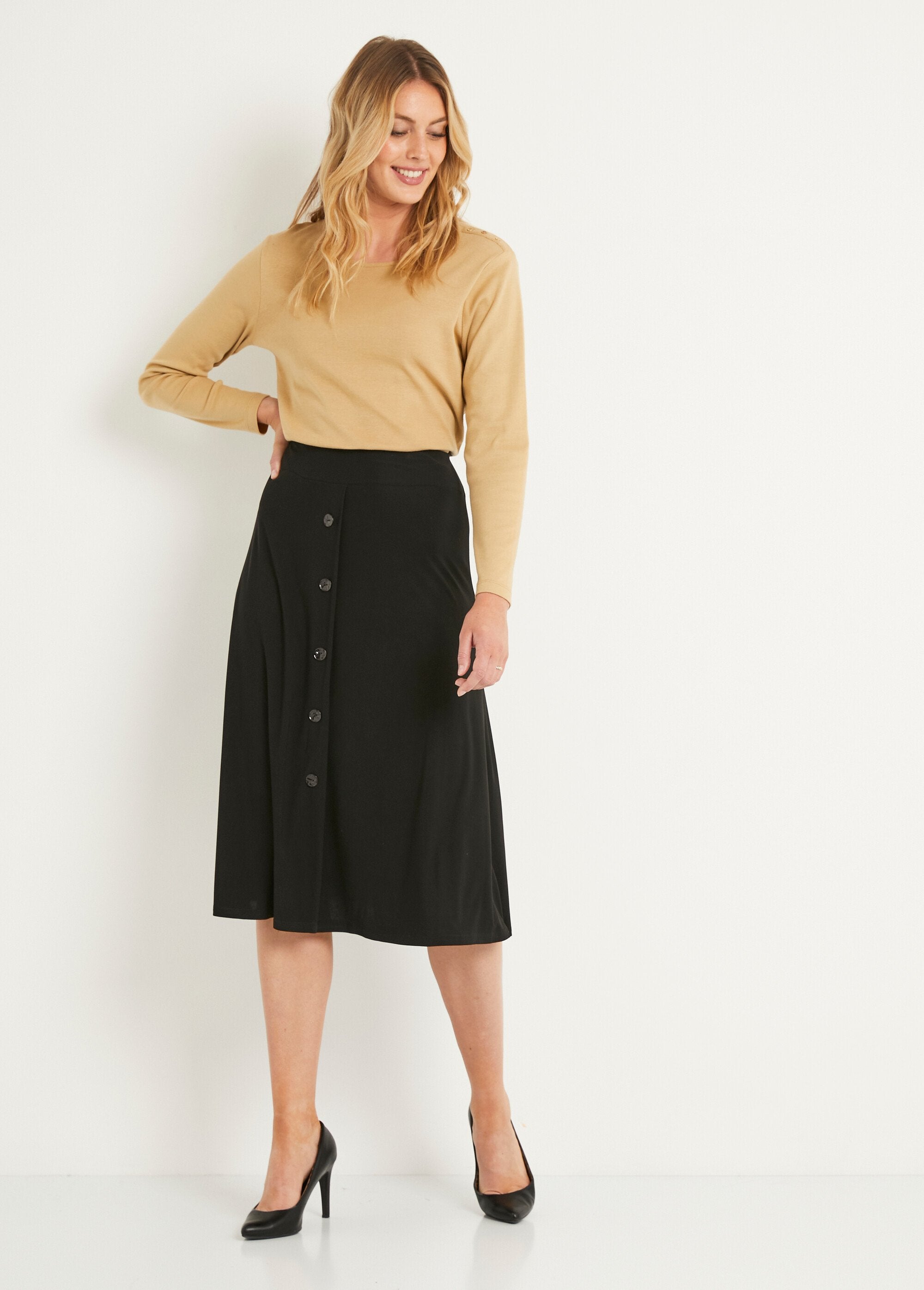 Long_plain_flared_skirt_with_elasticated_waistband_Black_SF1_slim