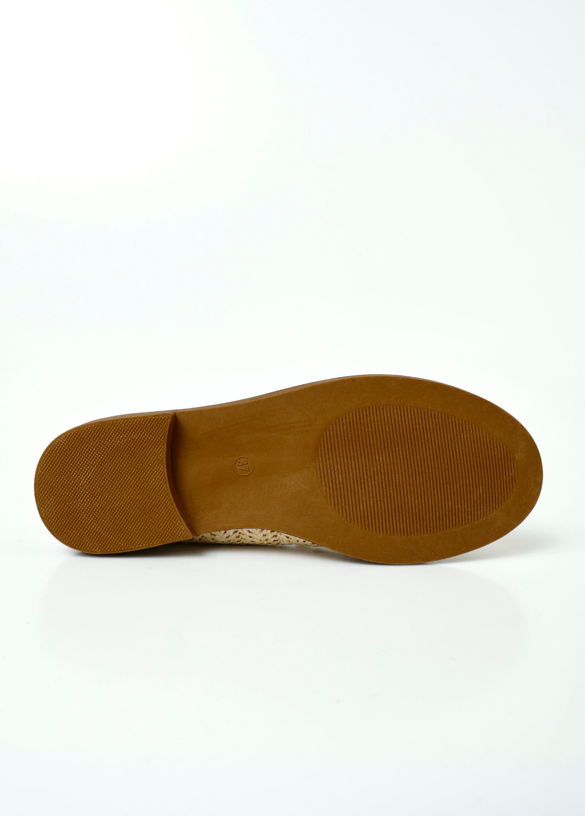 Metallic_woven_effect_loafers_with_tab_Beige_UN1_slim