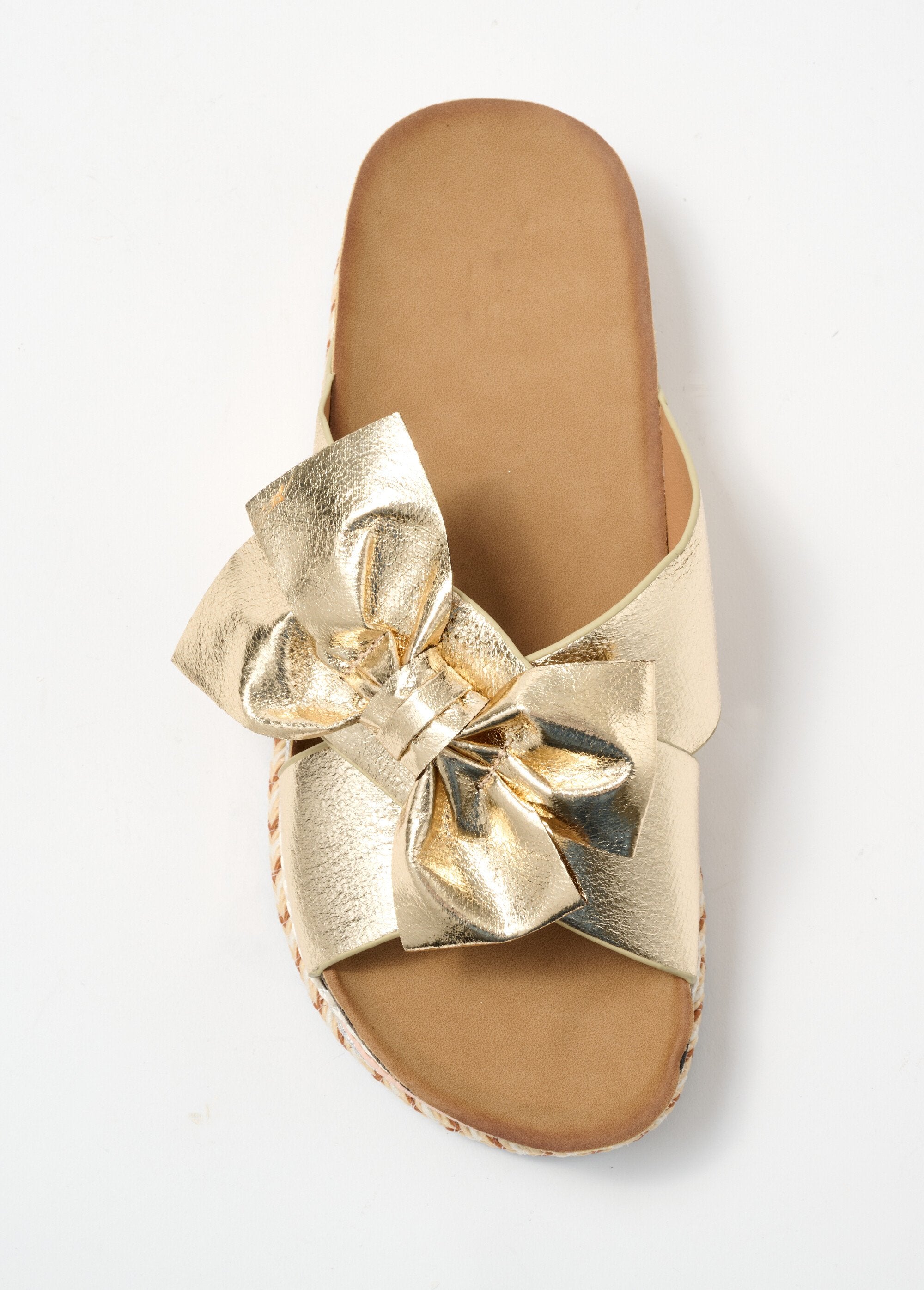 Mules_with_bow_and_fancy_sole_Golden_OV1_slim