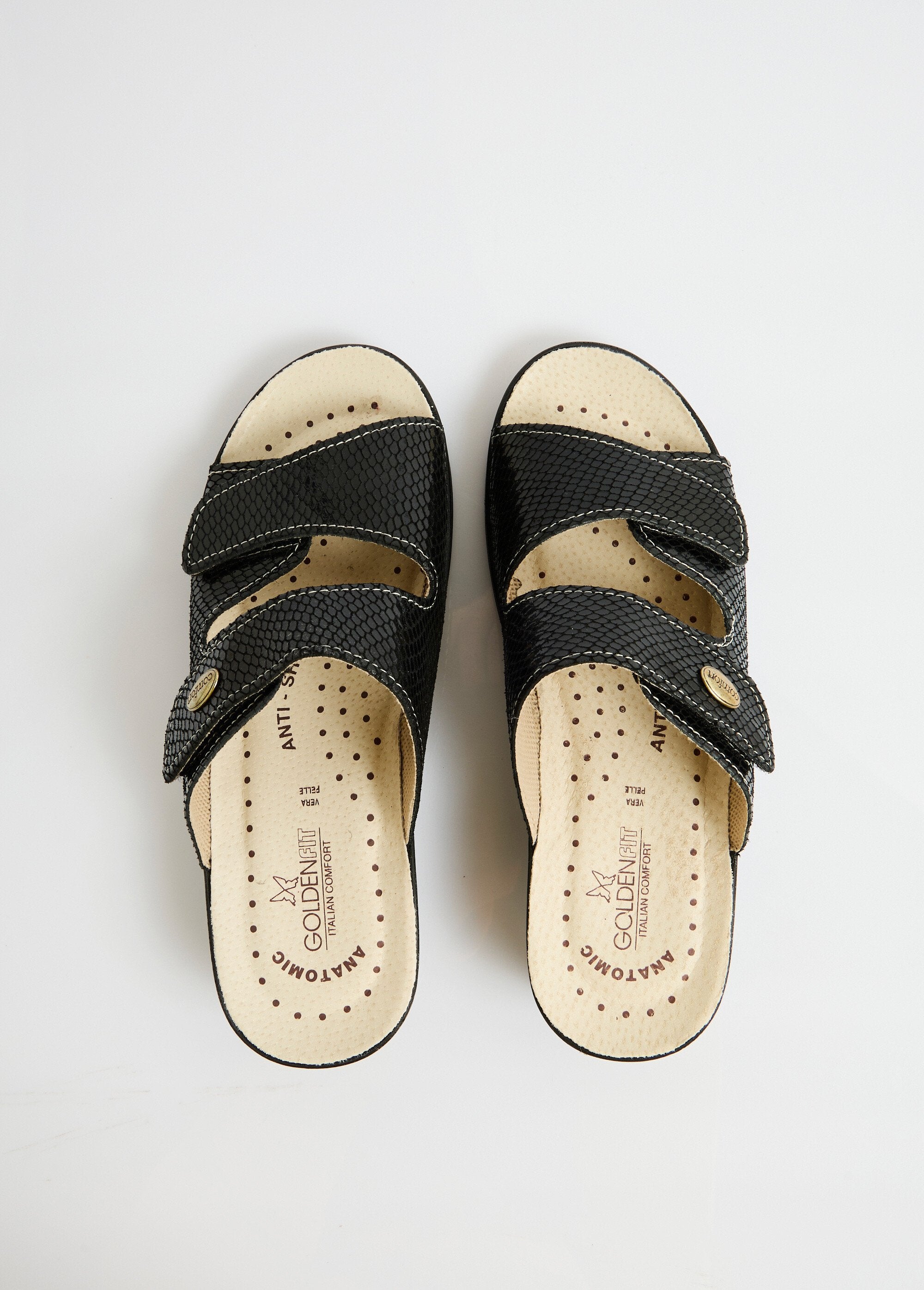 Wide_leather_velcro_mules_Black_OV1_slim