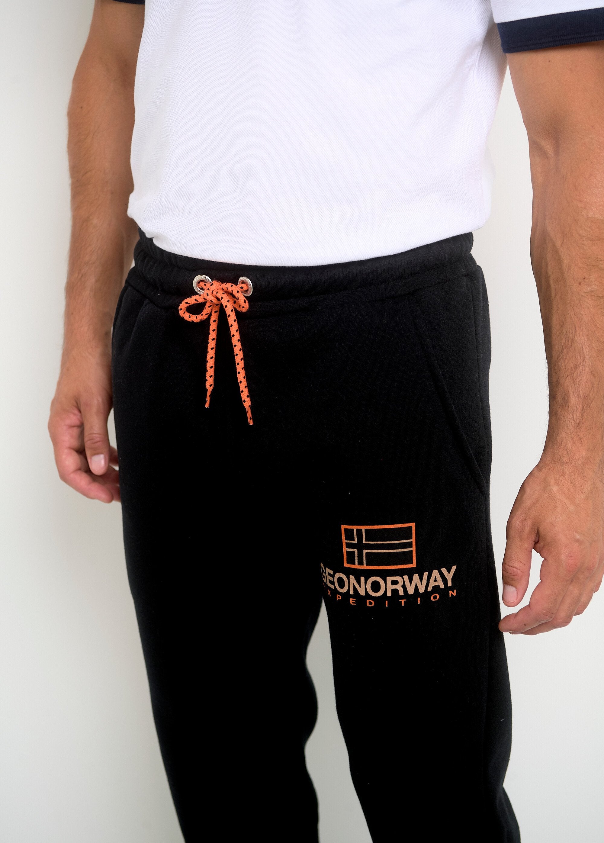 Pantalon_de_jogging_lien_contrasté_Noir_DE1_slim