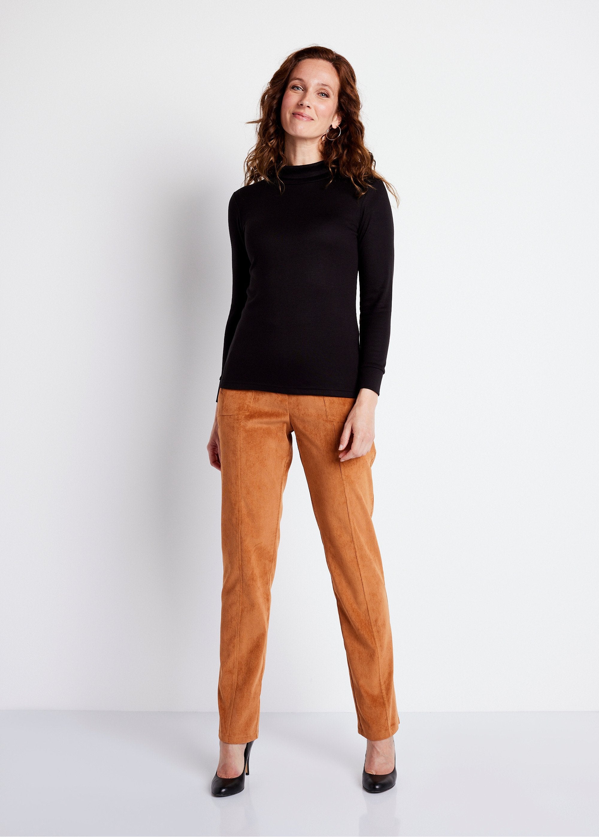 Straight_pants_with_elasticated_waist_and_milleraies_velvet_Caramel_SF1_slim