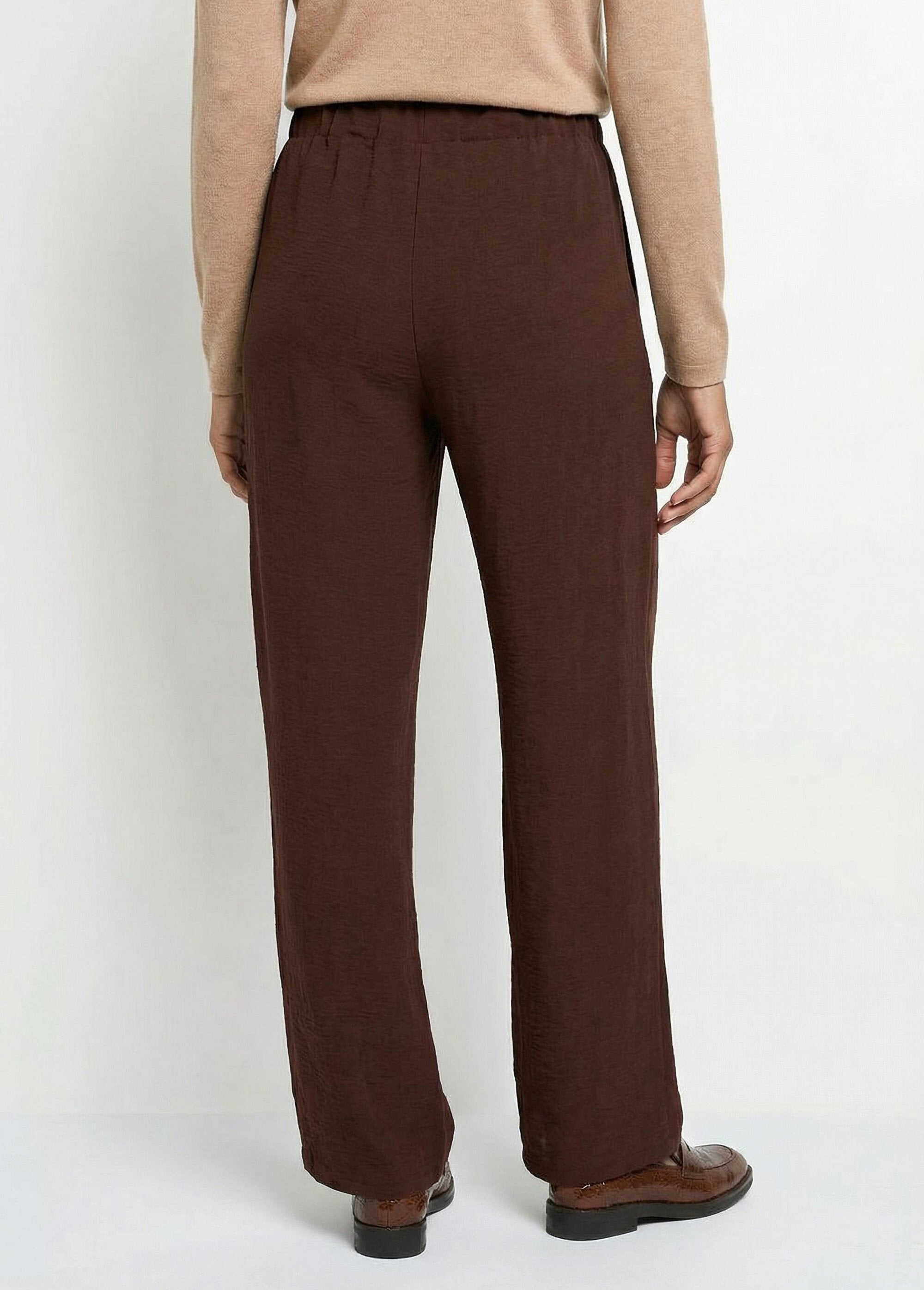 Wide-leg_flowing_crepe_trousers_Chocolate_DO1_slim