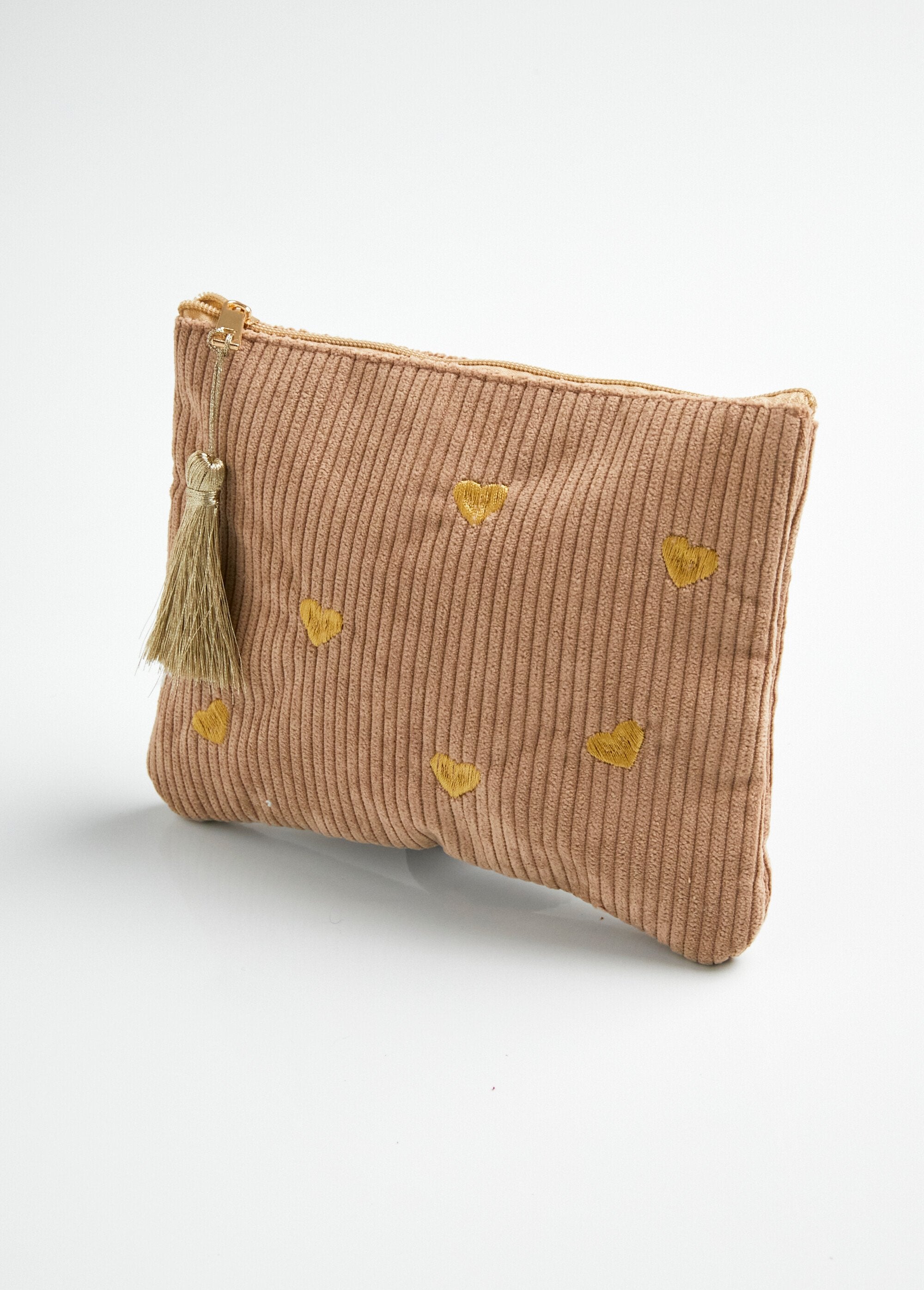 Zipped_velvet_pouch_with_heart_embroidery_camel_FA1_slim