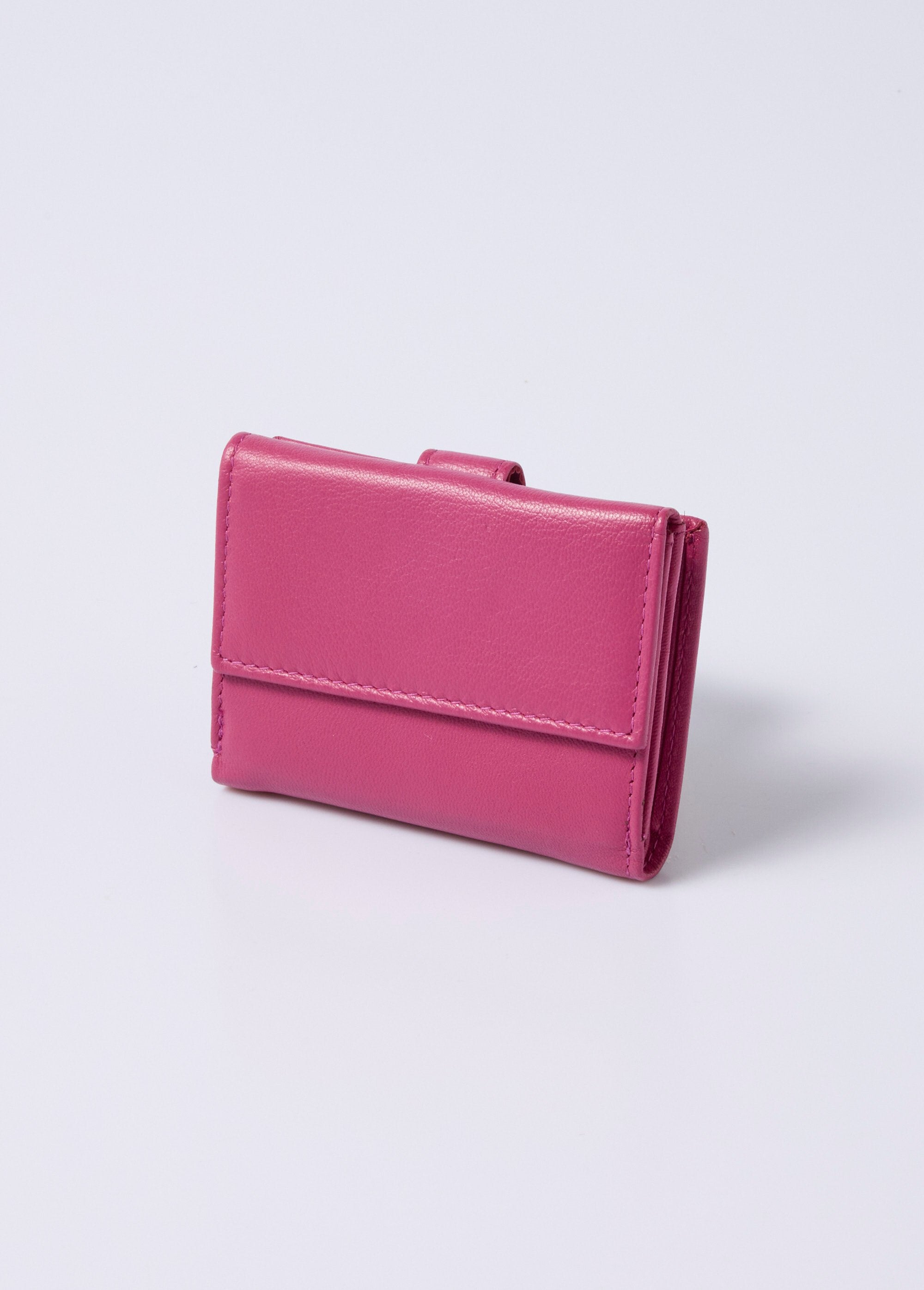 Extra_slim_leather_wallet_Fuchsia_DO1_slim