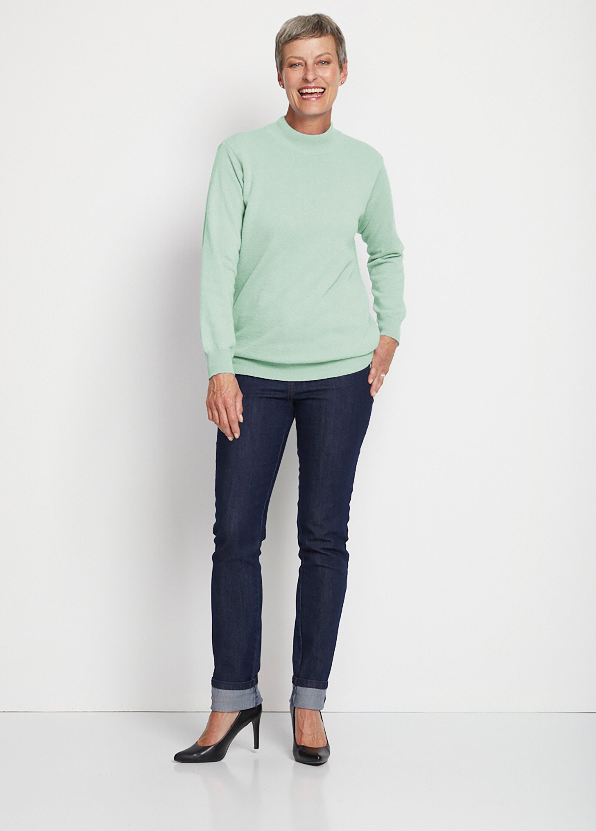 Warm_high-neck_sweater_with_wool_and_angora_Mint_SF1_slim