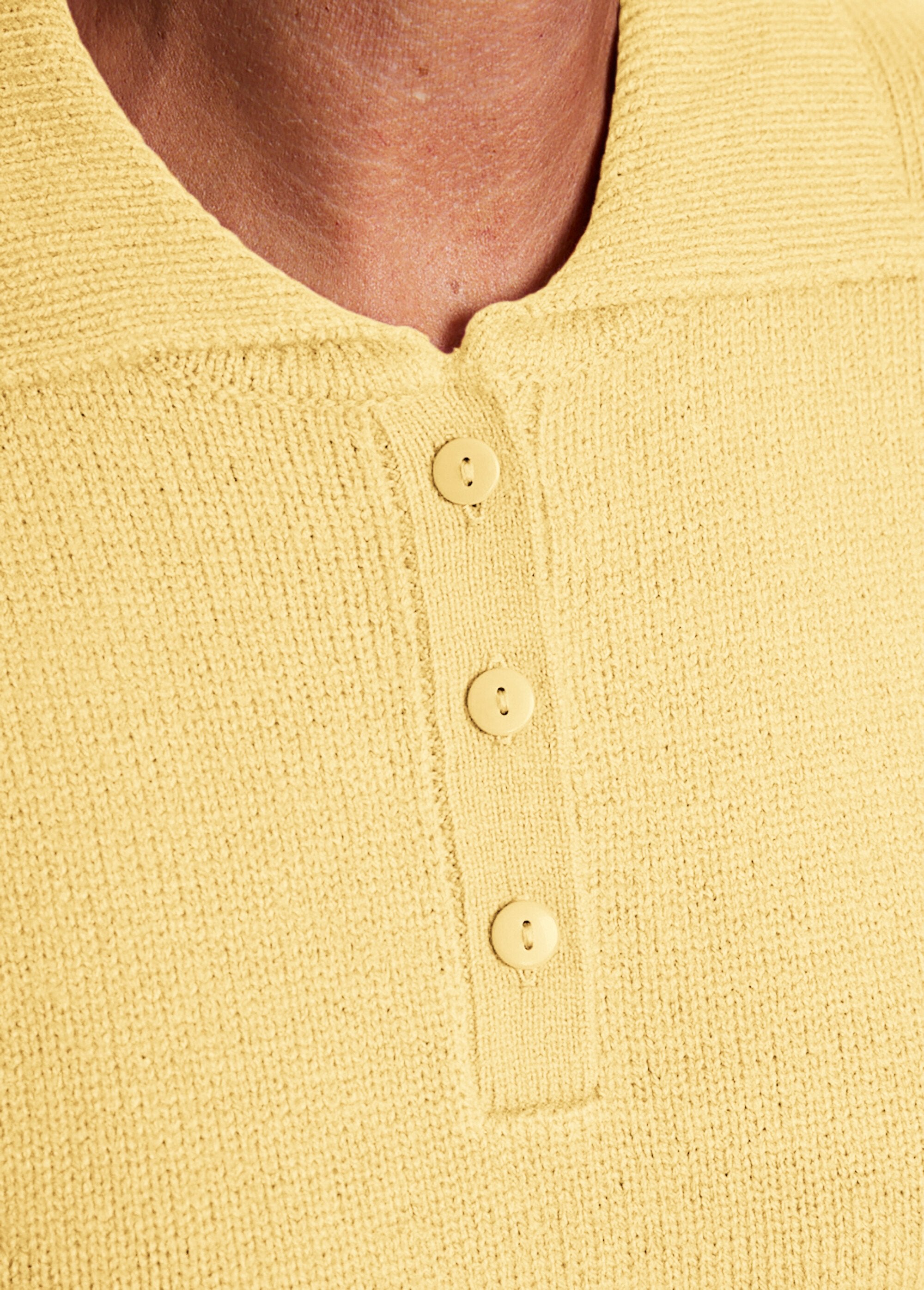 Thick_knit_polo_collar_sweater_Vanilla_DE2_slim