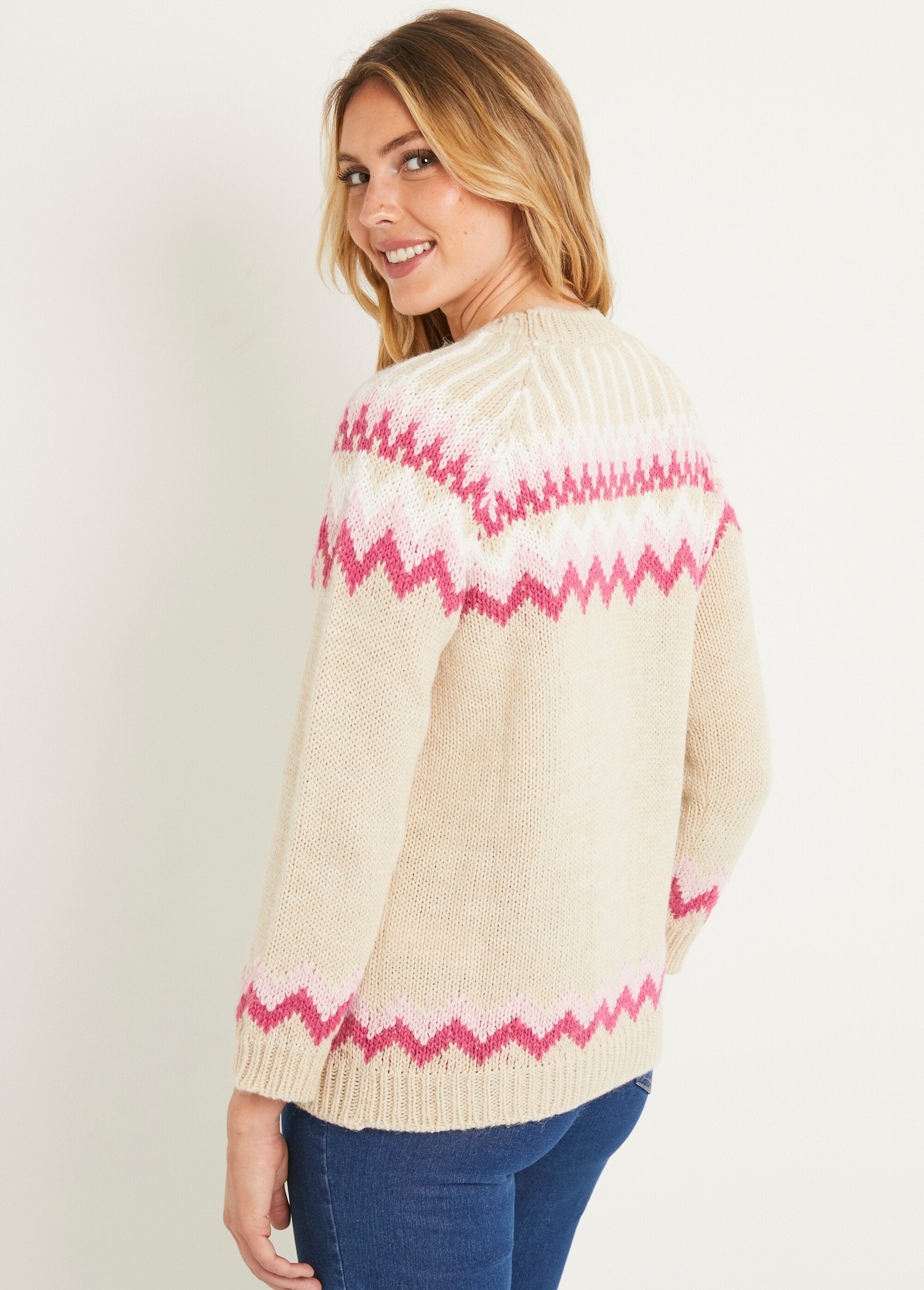 Soft_jacquard_raglan_round-neck_sweater_Beige_and_pink_DO1_slim