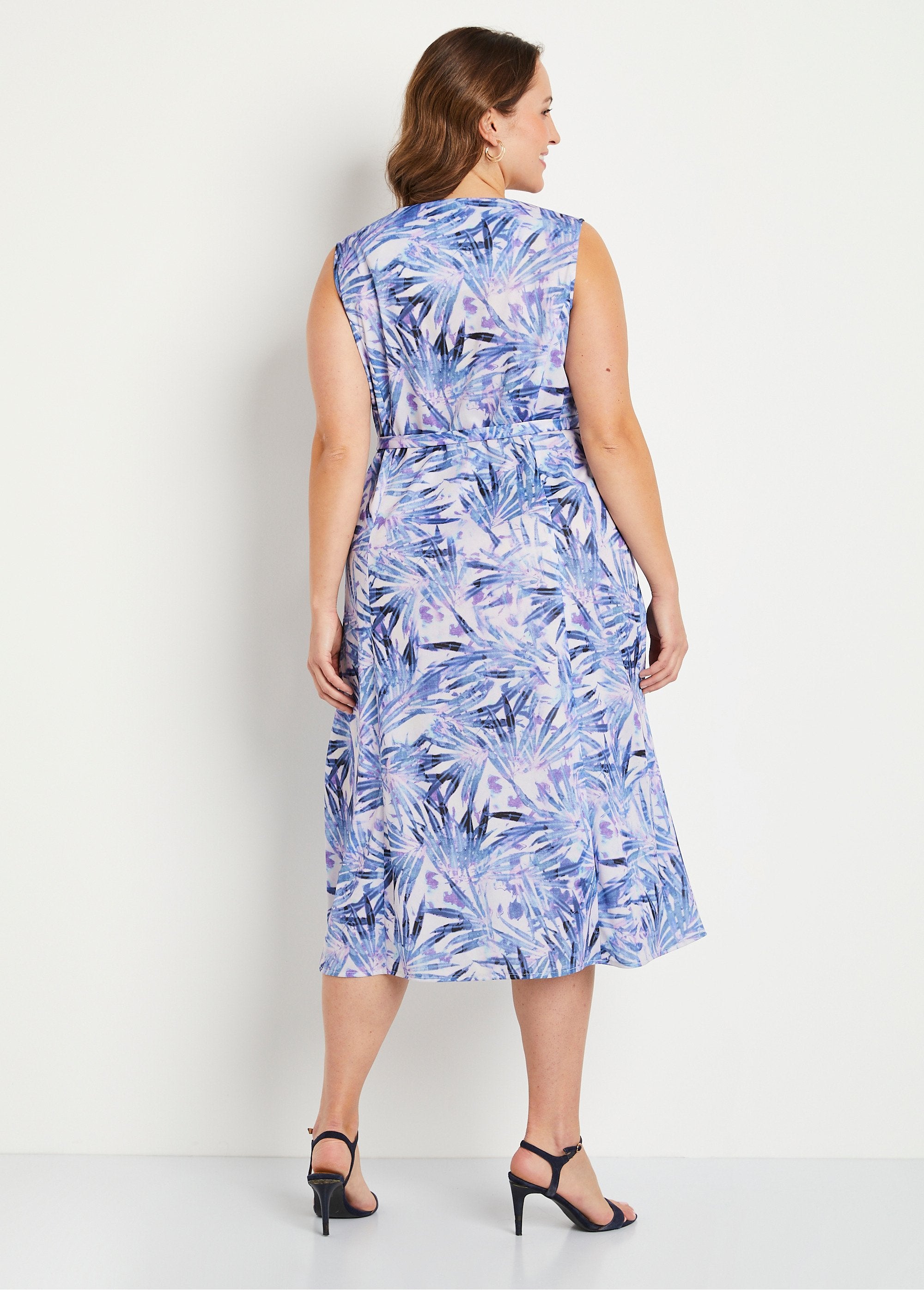 Printed_sundress_Blue_and_purple_DO1_curvy