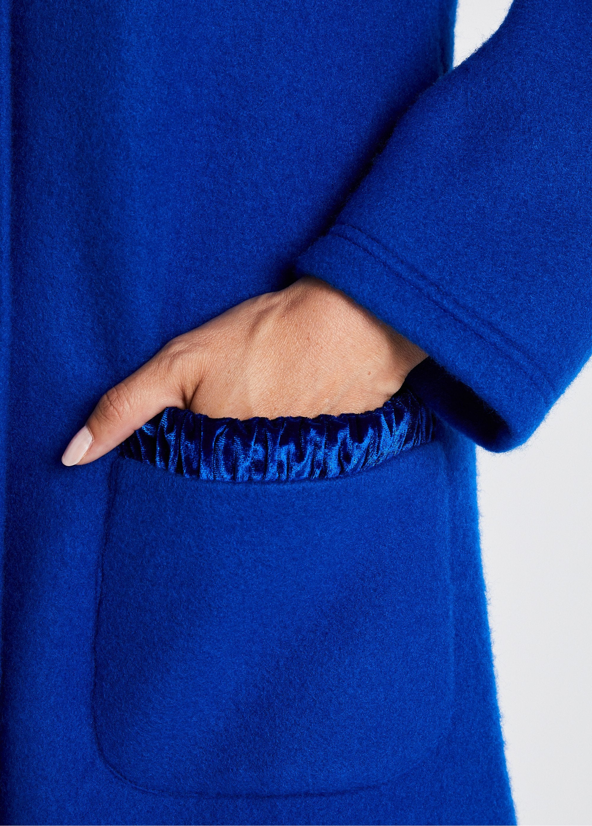 Courtelle®_long_fleece_dressing_gown_Blue_DE2_slim