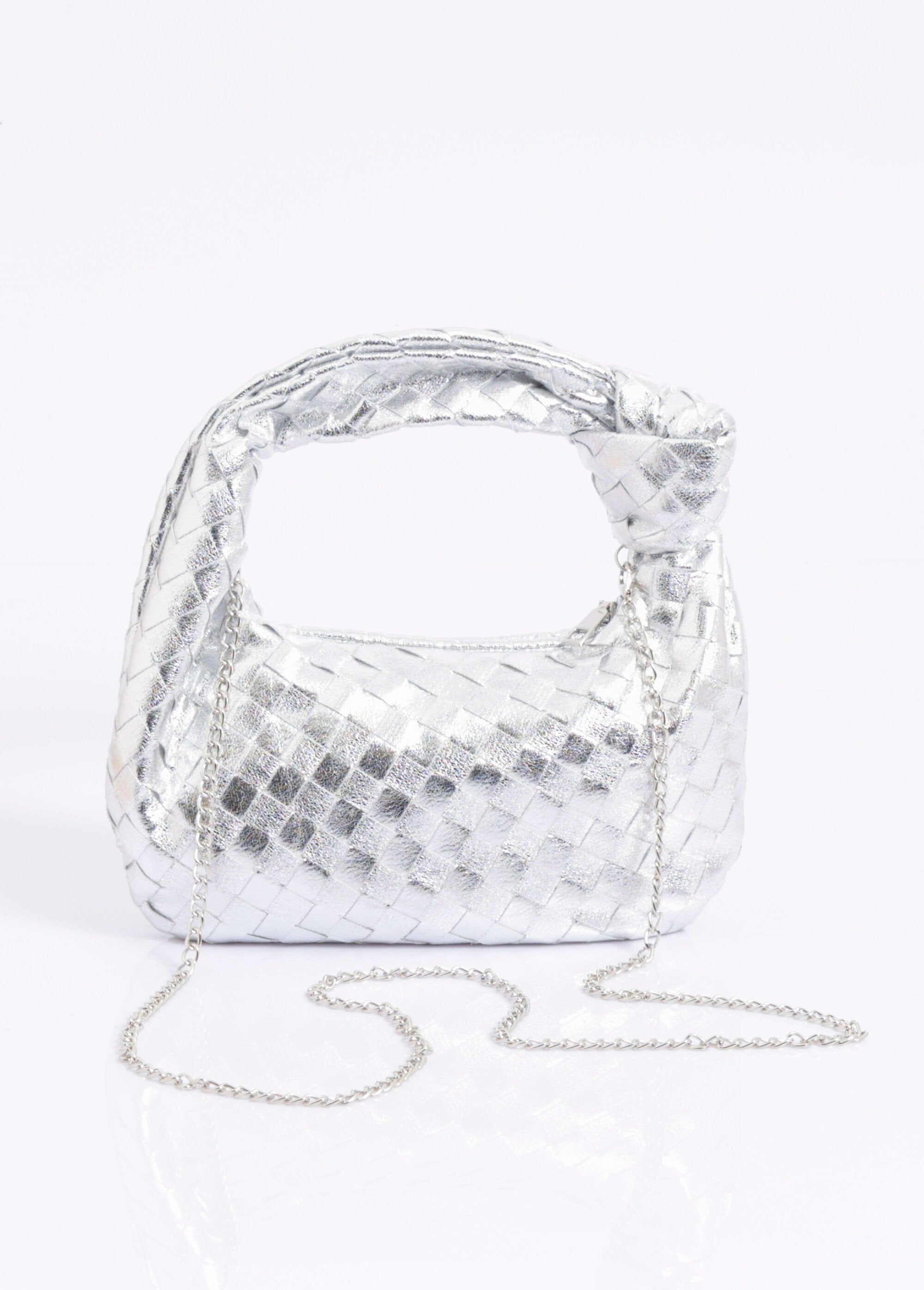 Metallic_braided_handbag_with_knotted_handle_Silver_FA1_slim