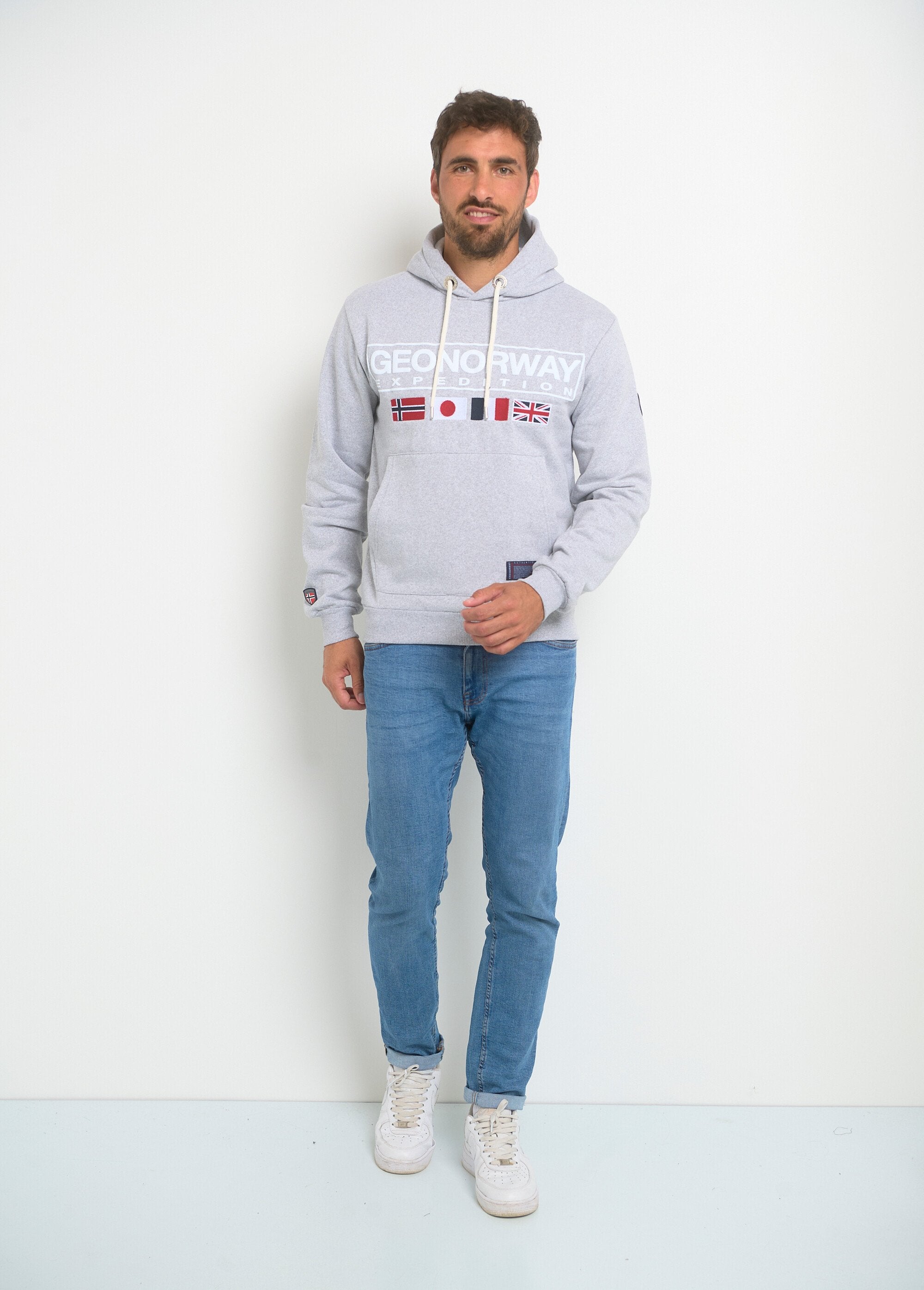 Kangaroo_Pocket_Flags_Hoodie_Grey_melange_SF1_slim