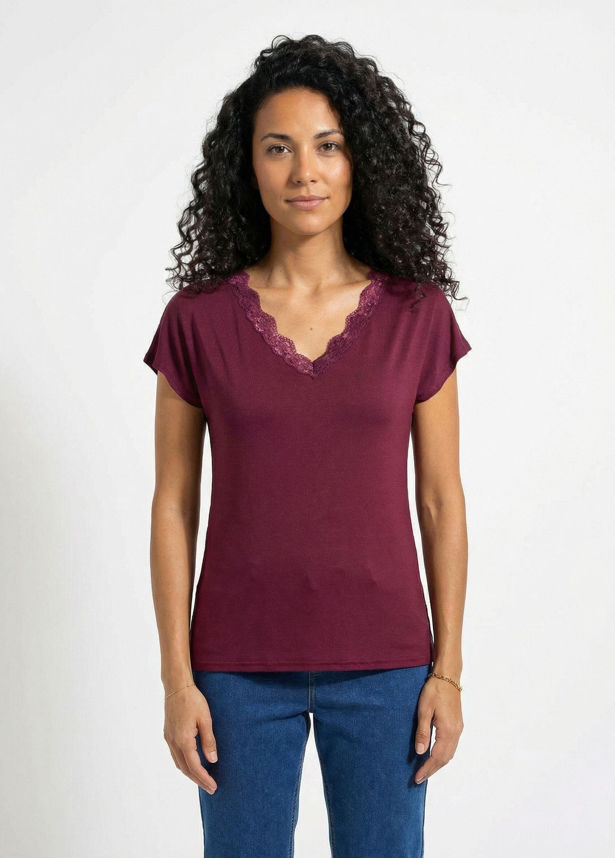 Short_stretch_lace_t-shirt_Plum_FA1_slim