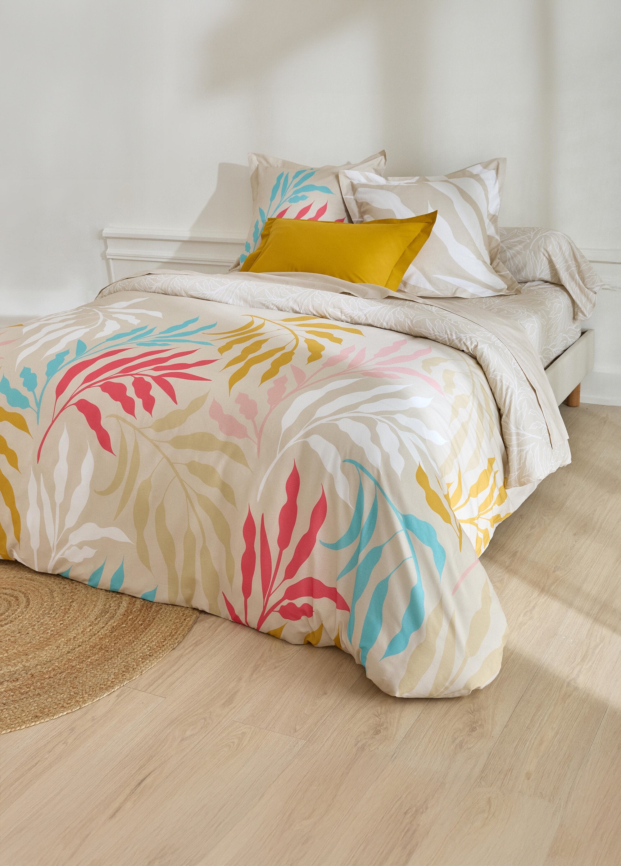 Pillowcase_bolster_cotton_plant_print_Printed_FA1_slim