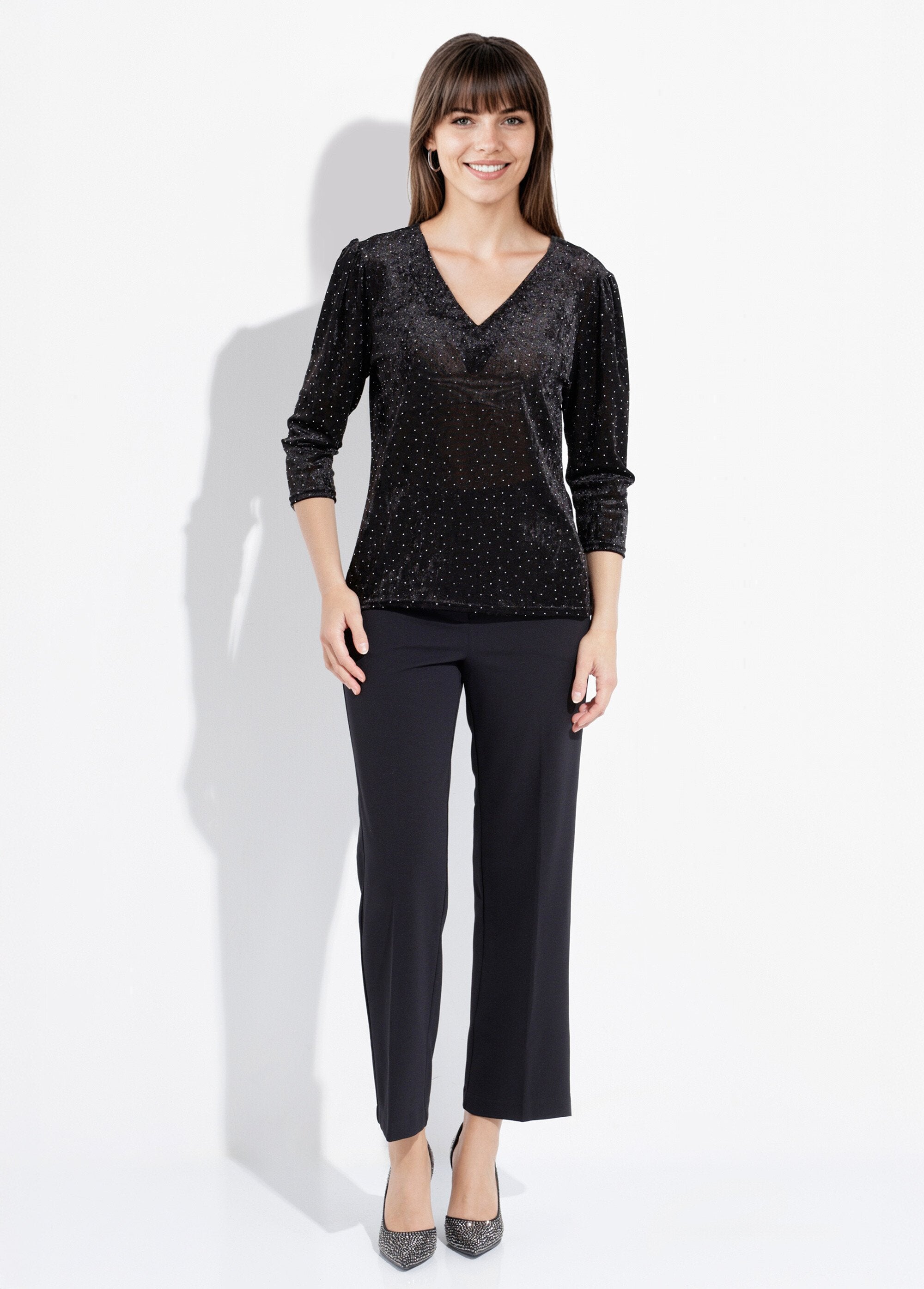 Chic_V-neck_tunic,_velvet_with_rhinestones_Black_SF1_slim
