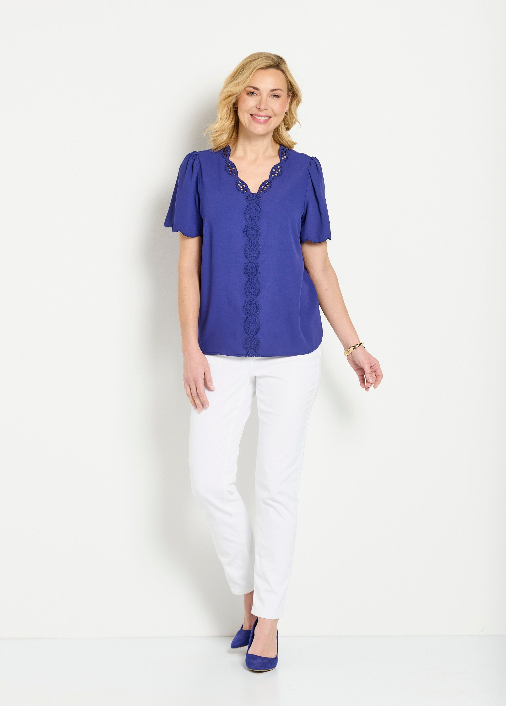 Long_embroidered_tunic_with_short_sleeves_Marine_SF1_slim