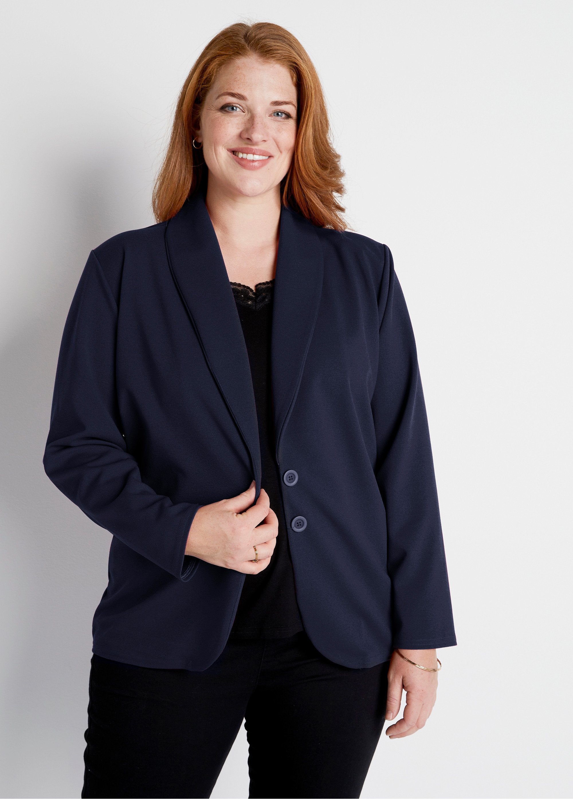 Flowing_knit_shawl_collar_jacket_Marine_FA1_curvy