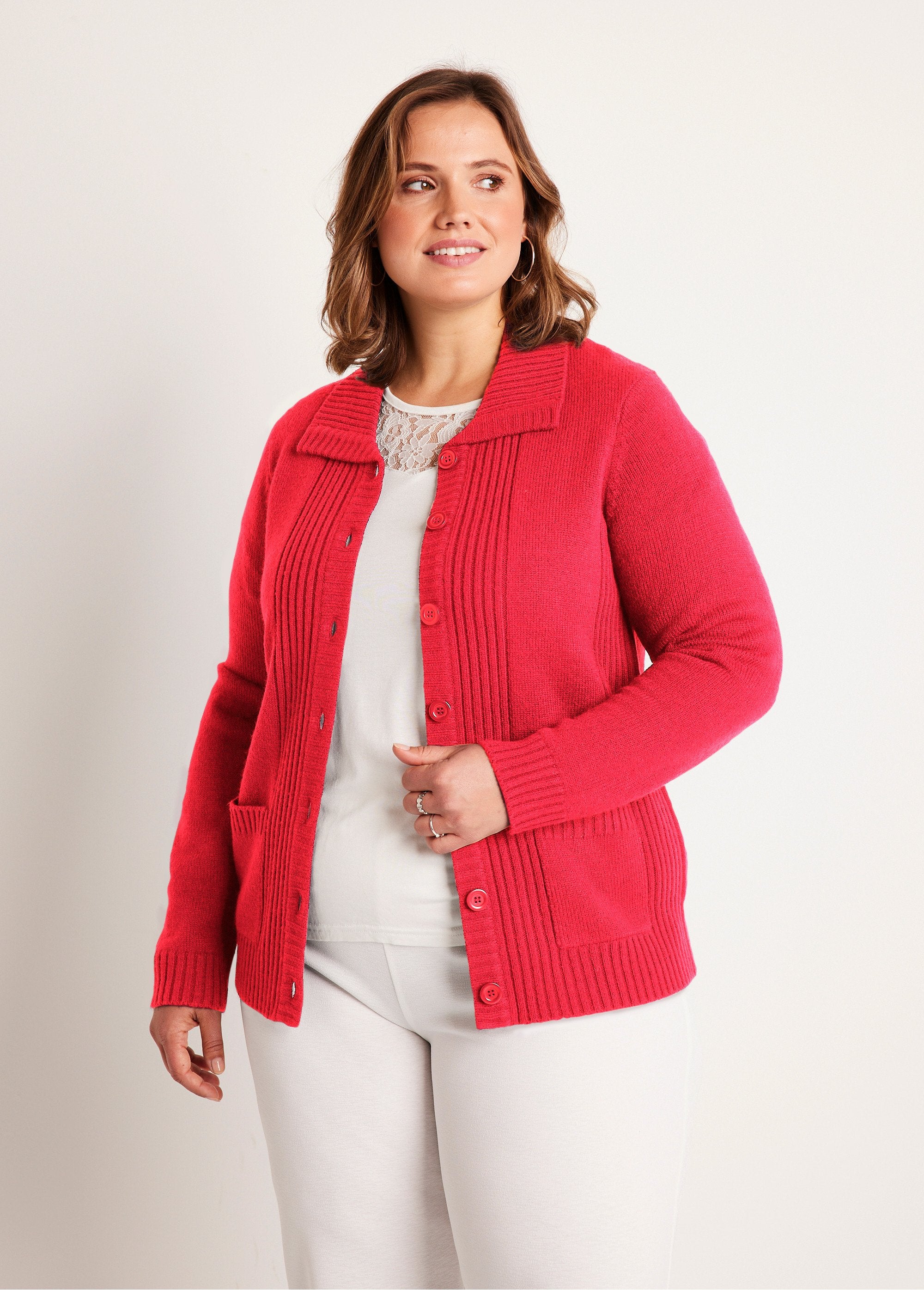 Thick_short_vest_jacket_Raspberry_FA1_curvy