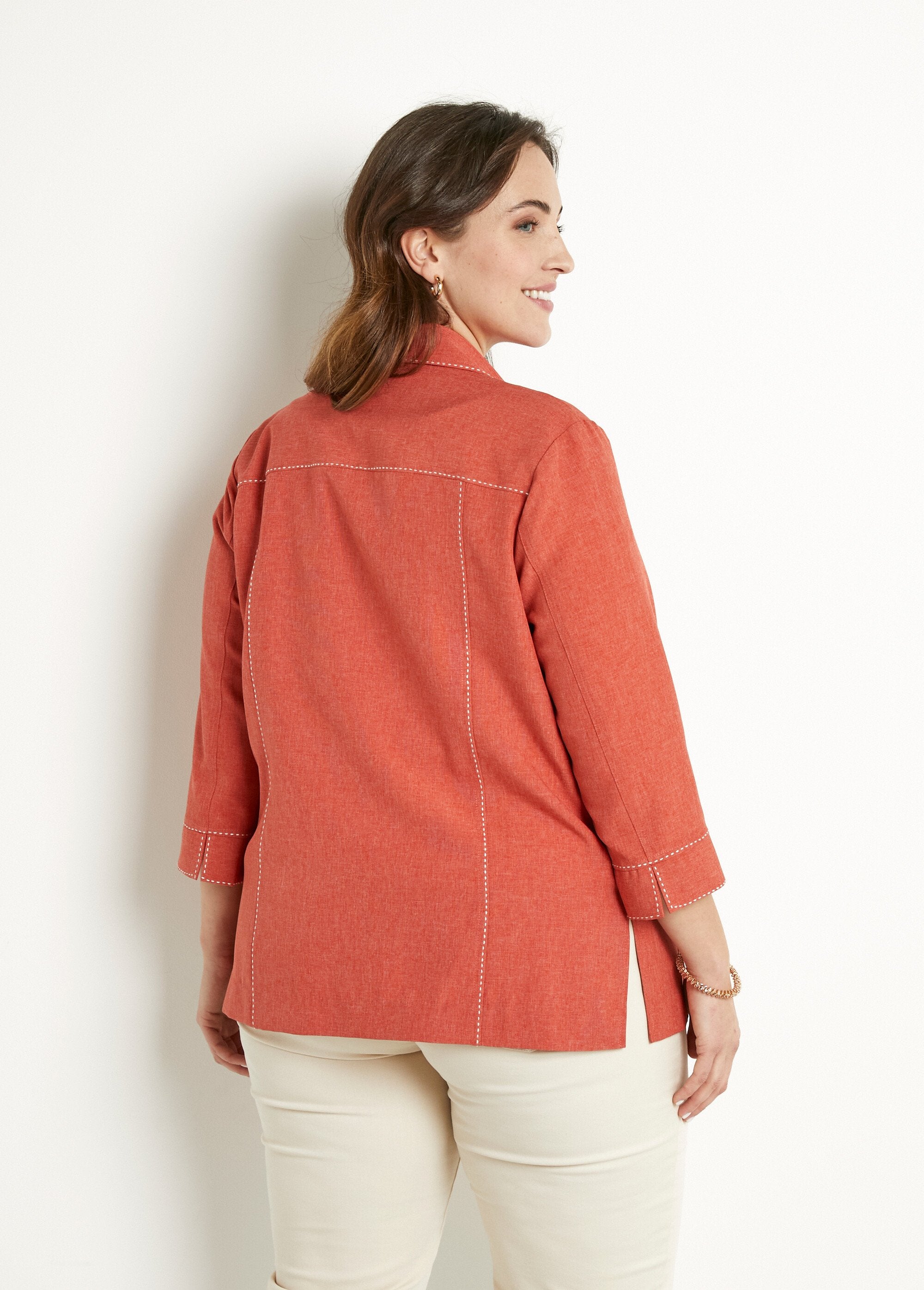 Long_buttoned_jacket_Brick_DO1_curvy