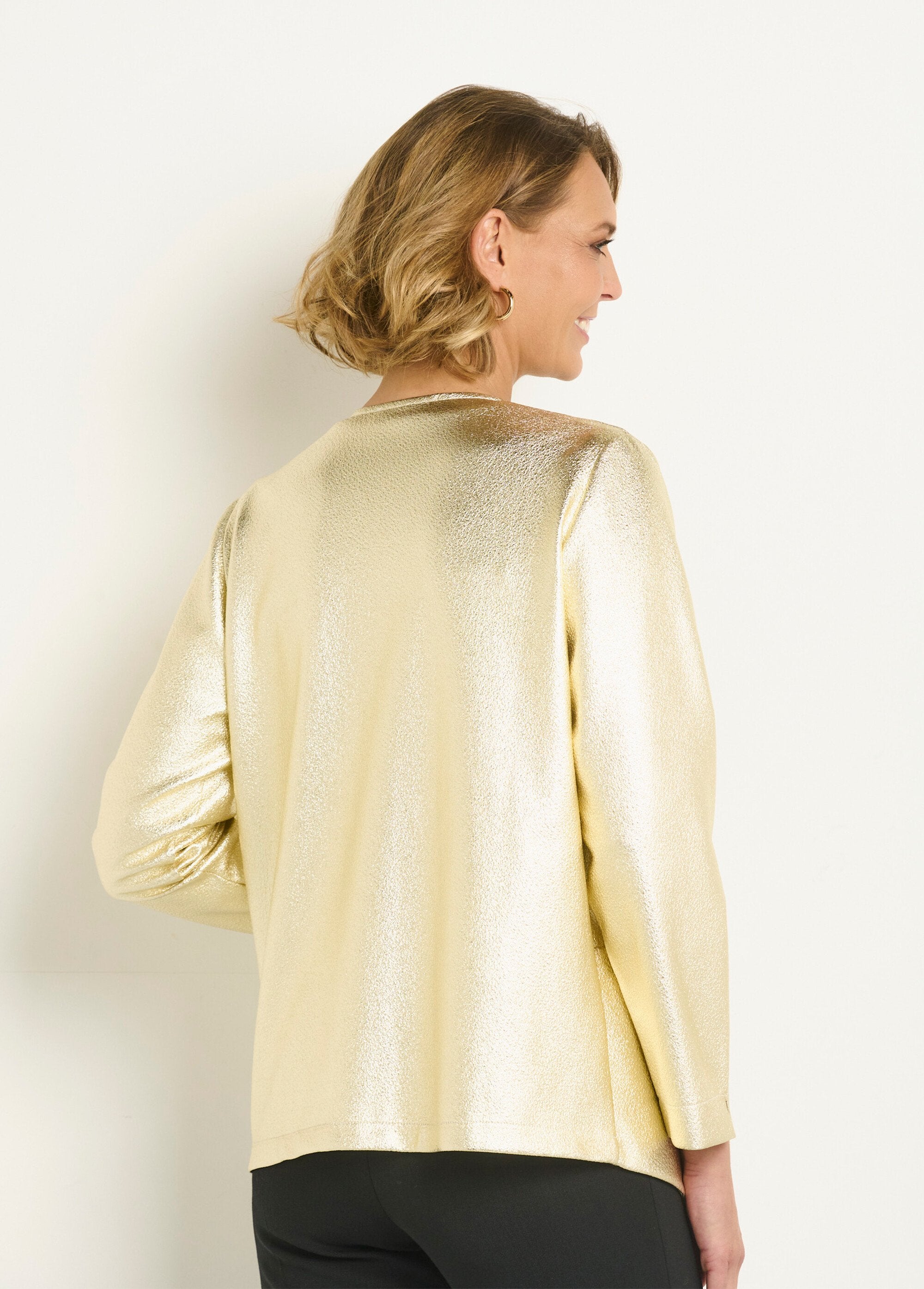 Metallic_edge-to-edge_blazer_jacket_Golden_DO1_slim