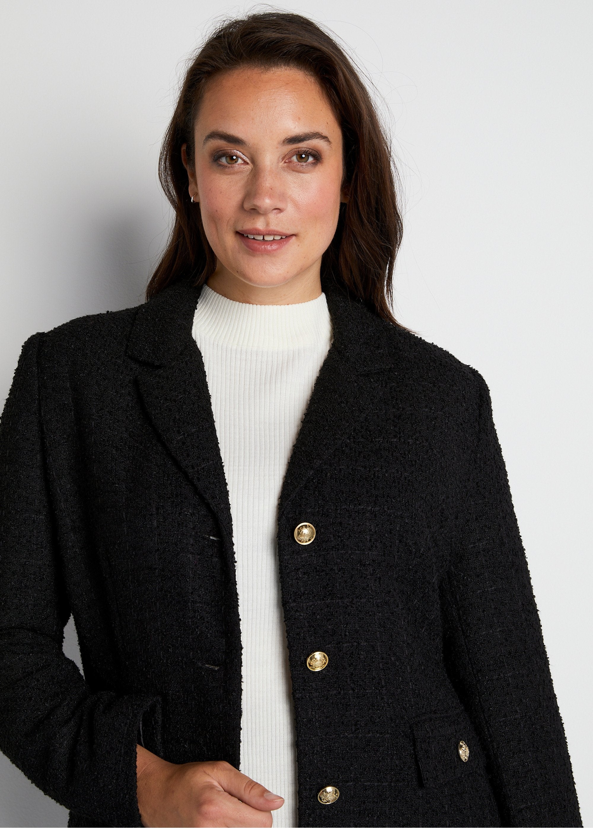 Straight_buttoned_jacket_in_basket_weave_fabric_with_tailored_collar_Black_DE1_curvy